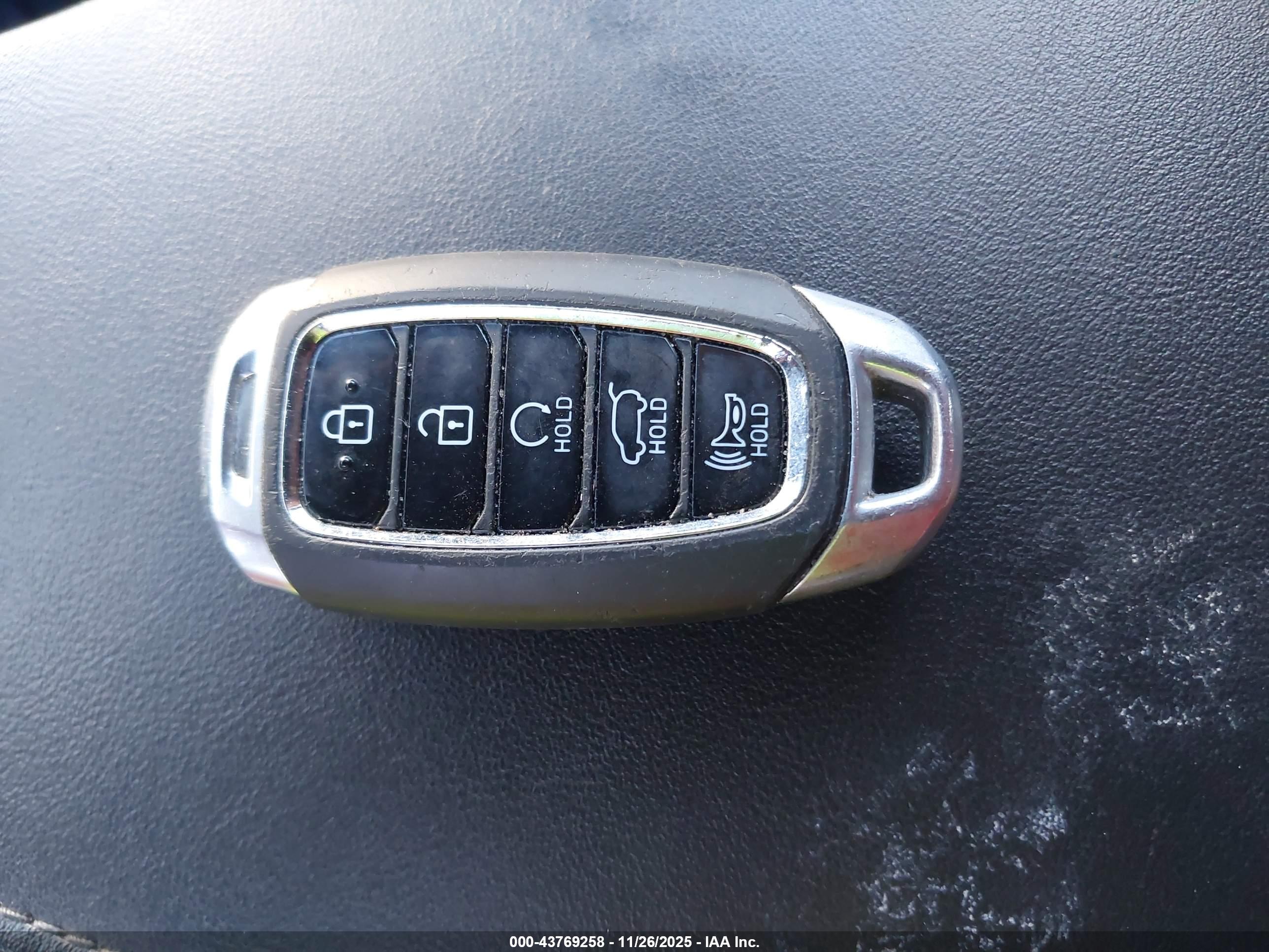HYUNDAI PALISADE image 11