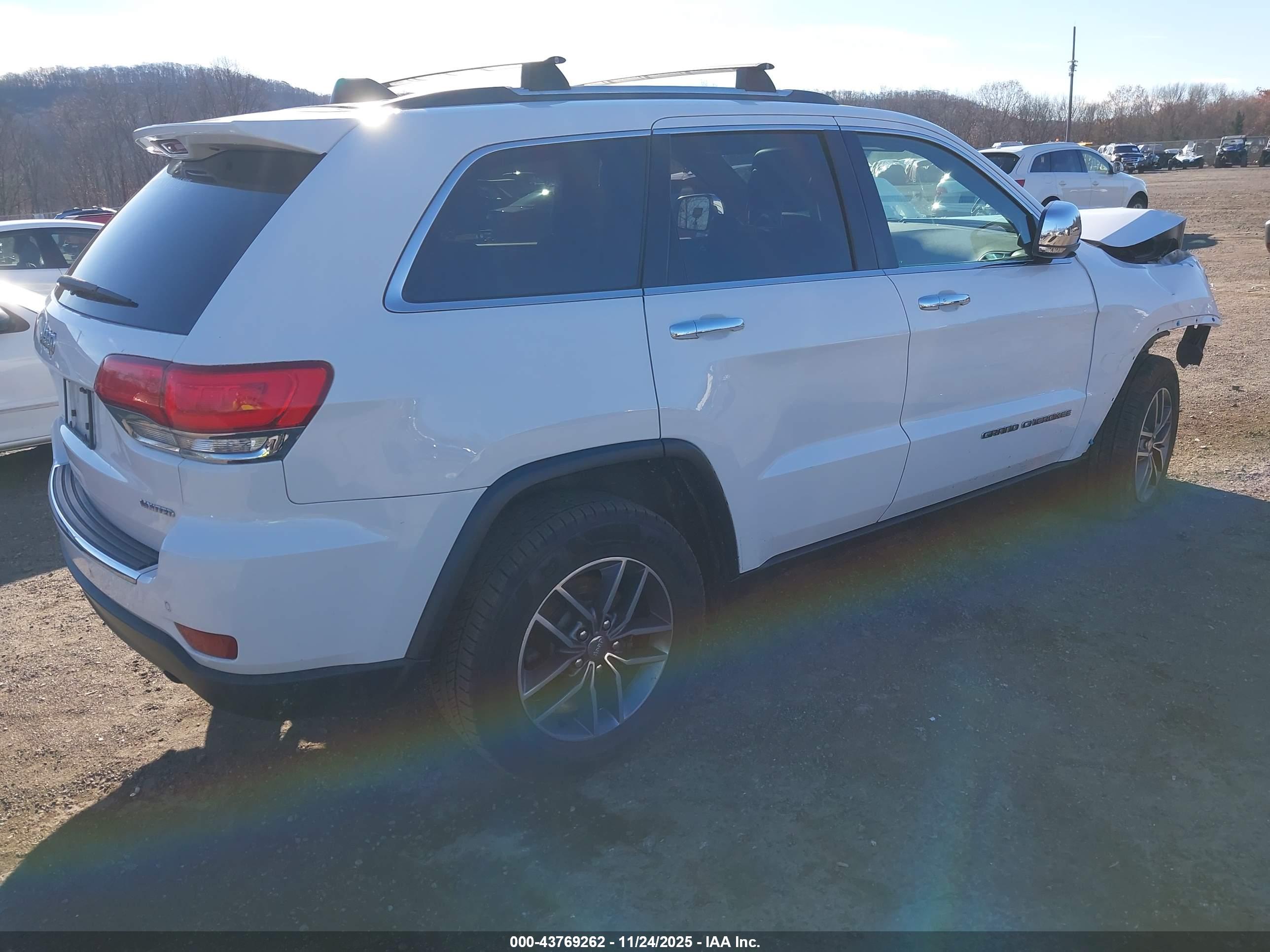 JEEP GRAND image 4