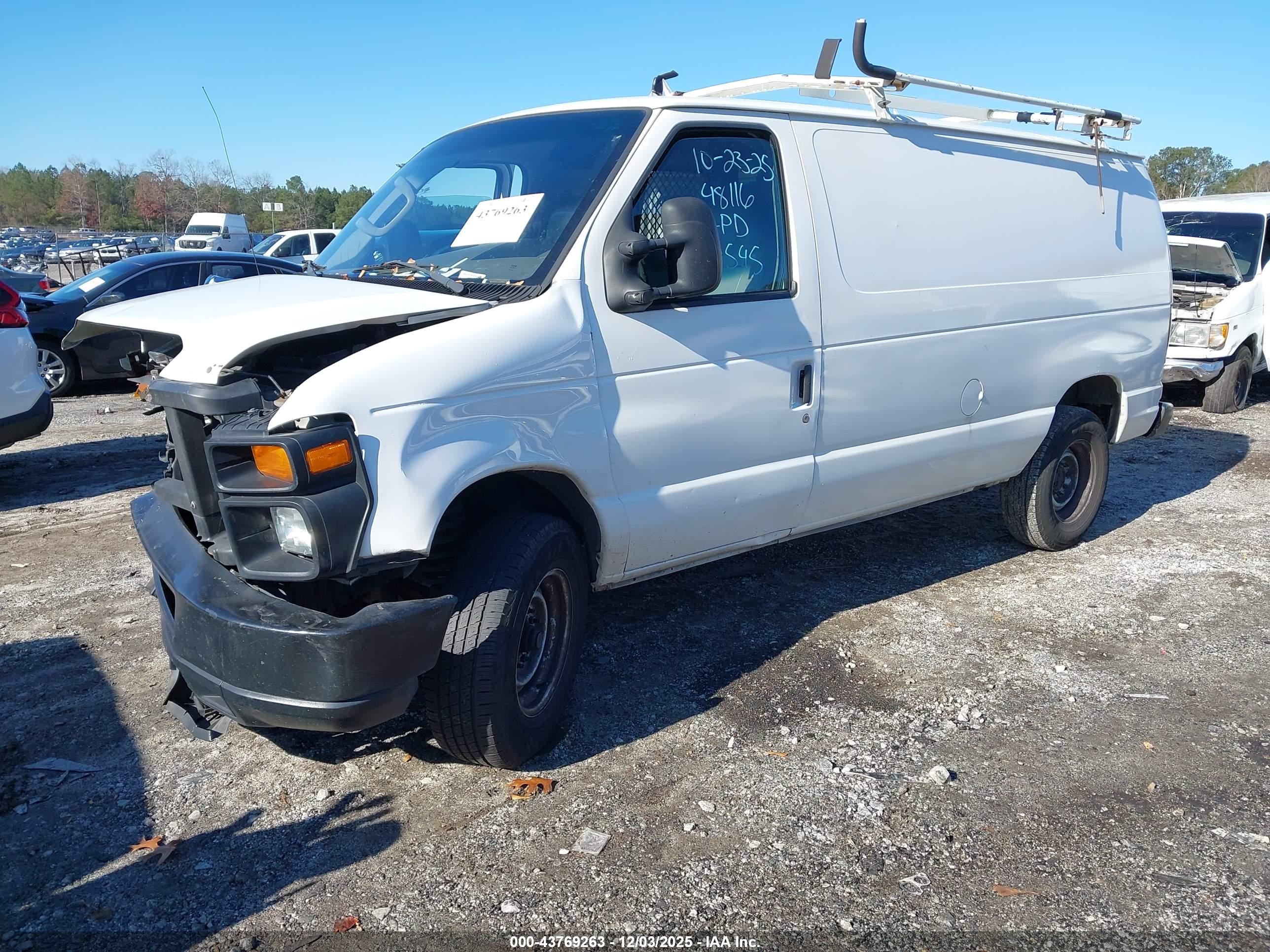 FORD E-350 image 2