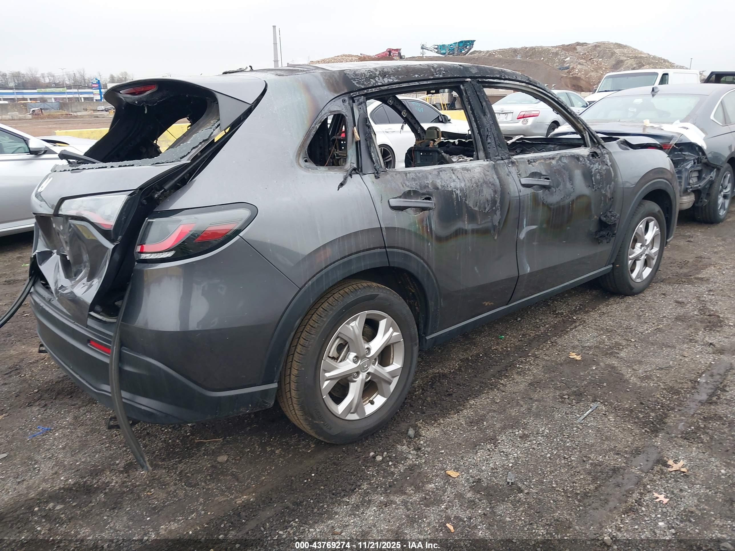 HONDA HR-V image 4