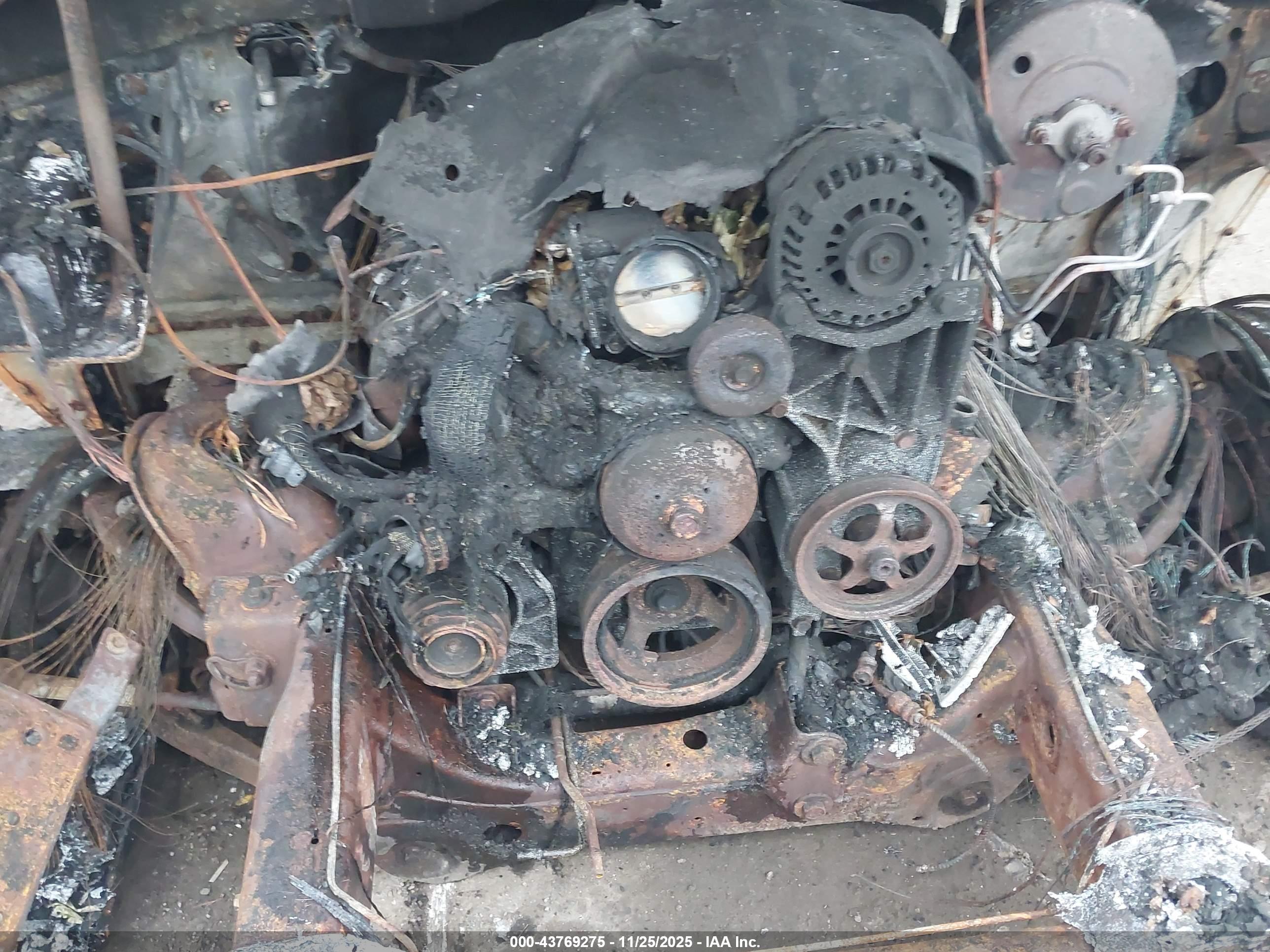 CHEVROLET TAHOE image 10