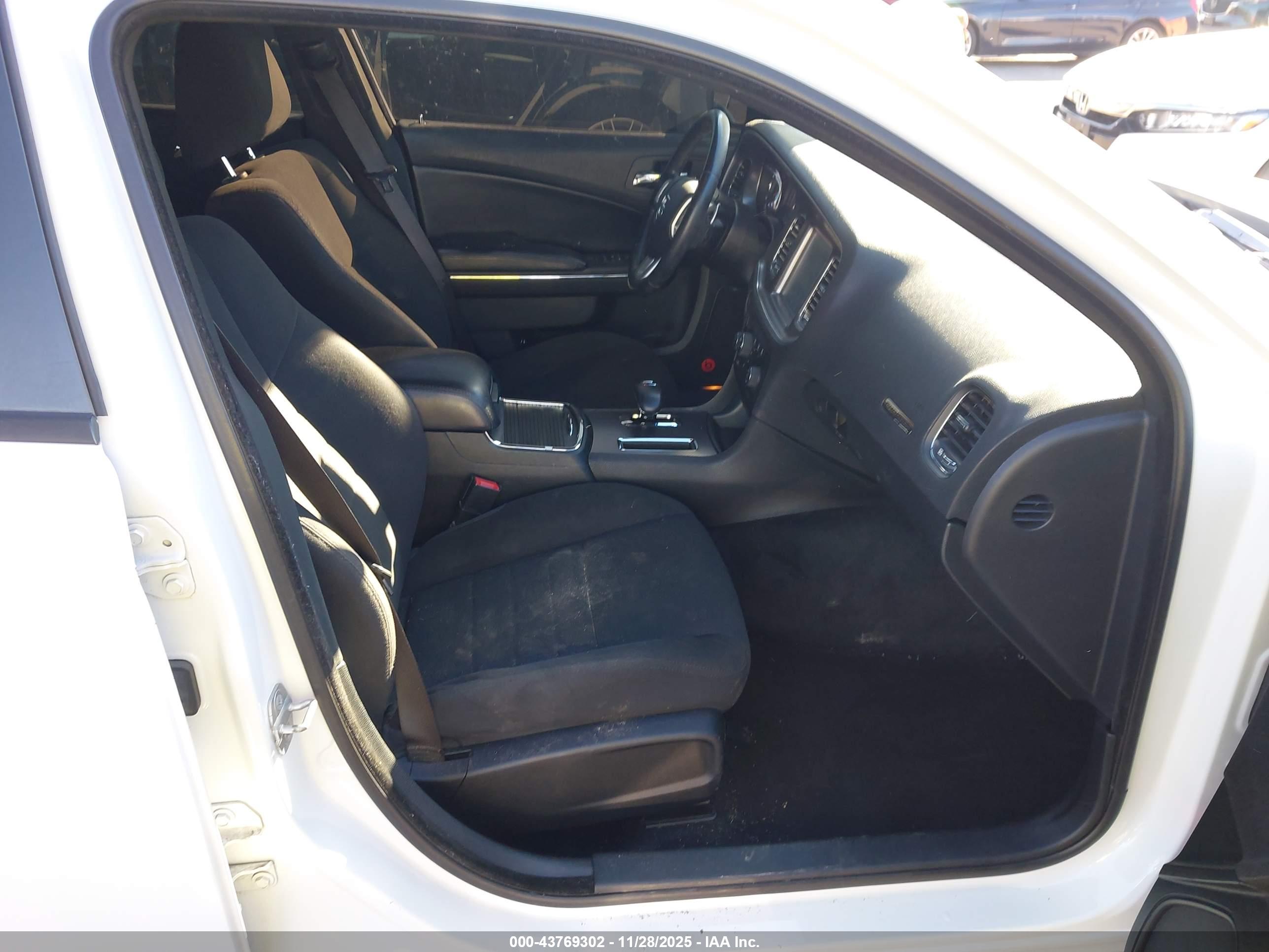 DODGE CHARGER image 5