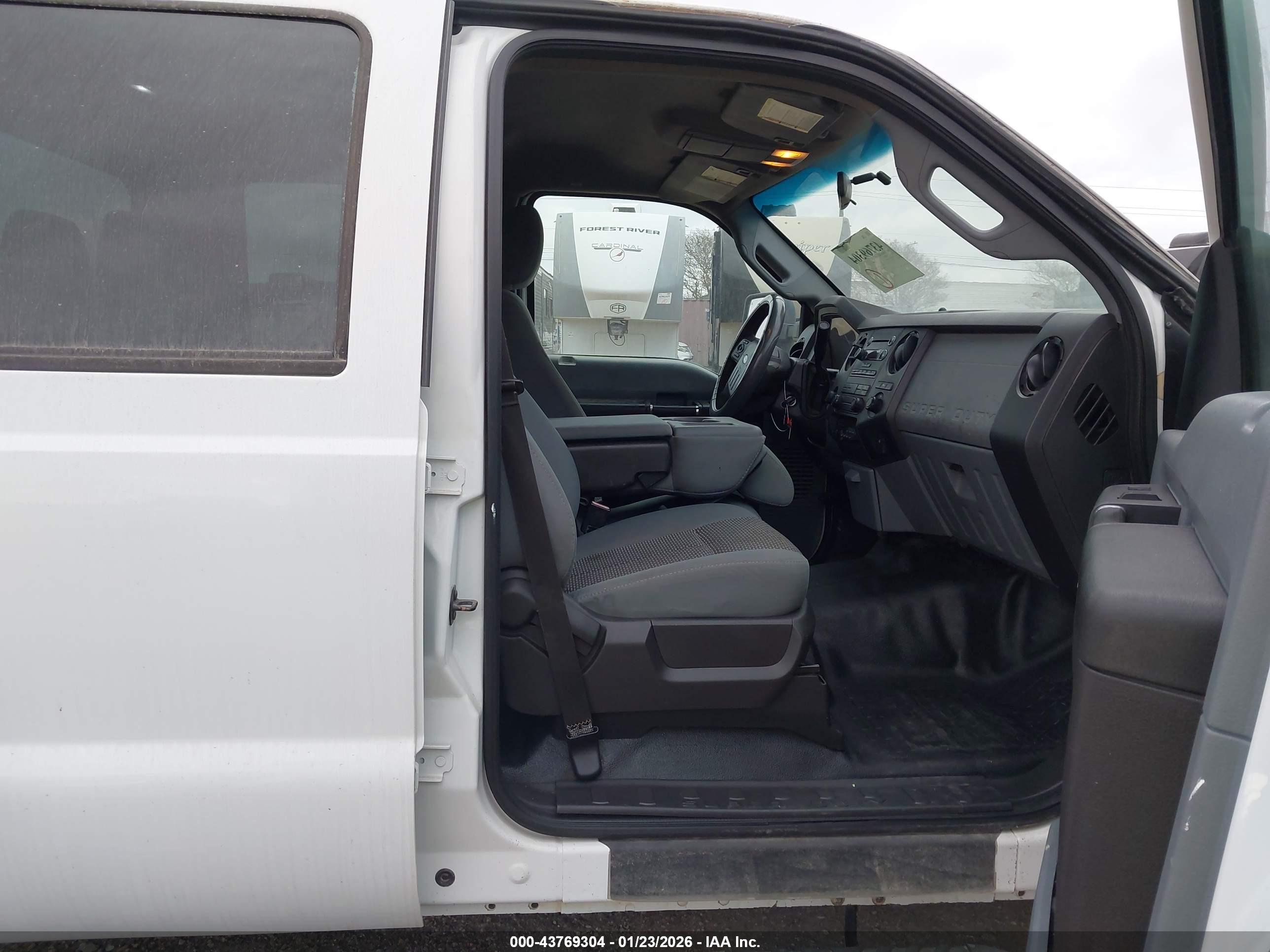 FORD F-250 image 5