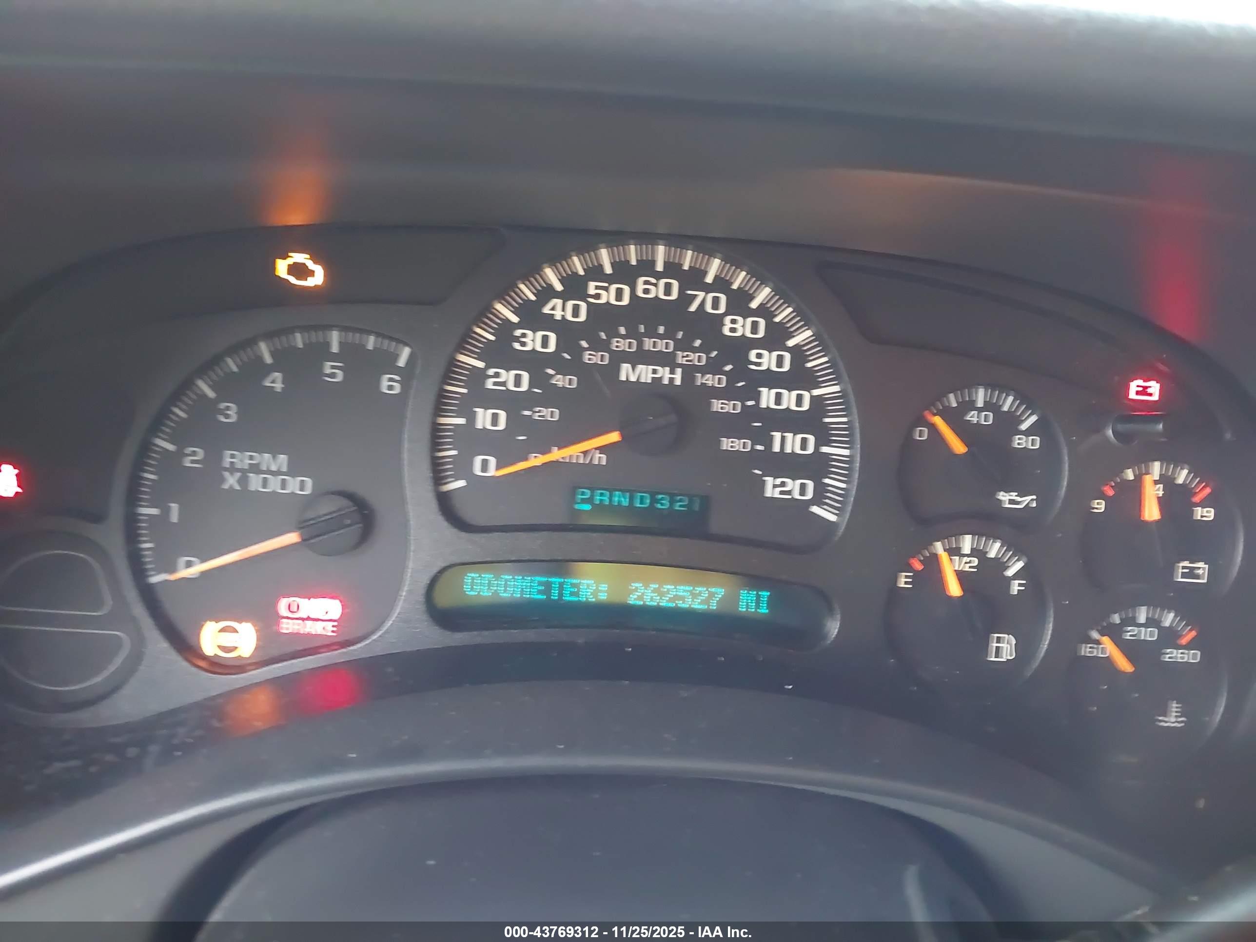 CHEVROLET AVALANCHE image 7