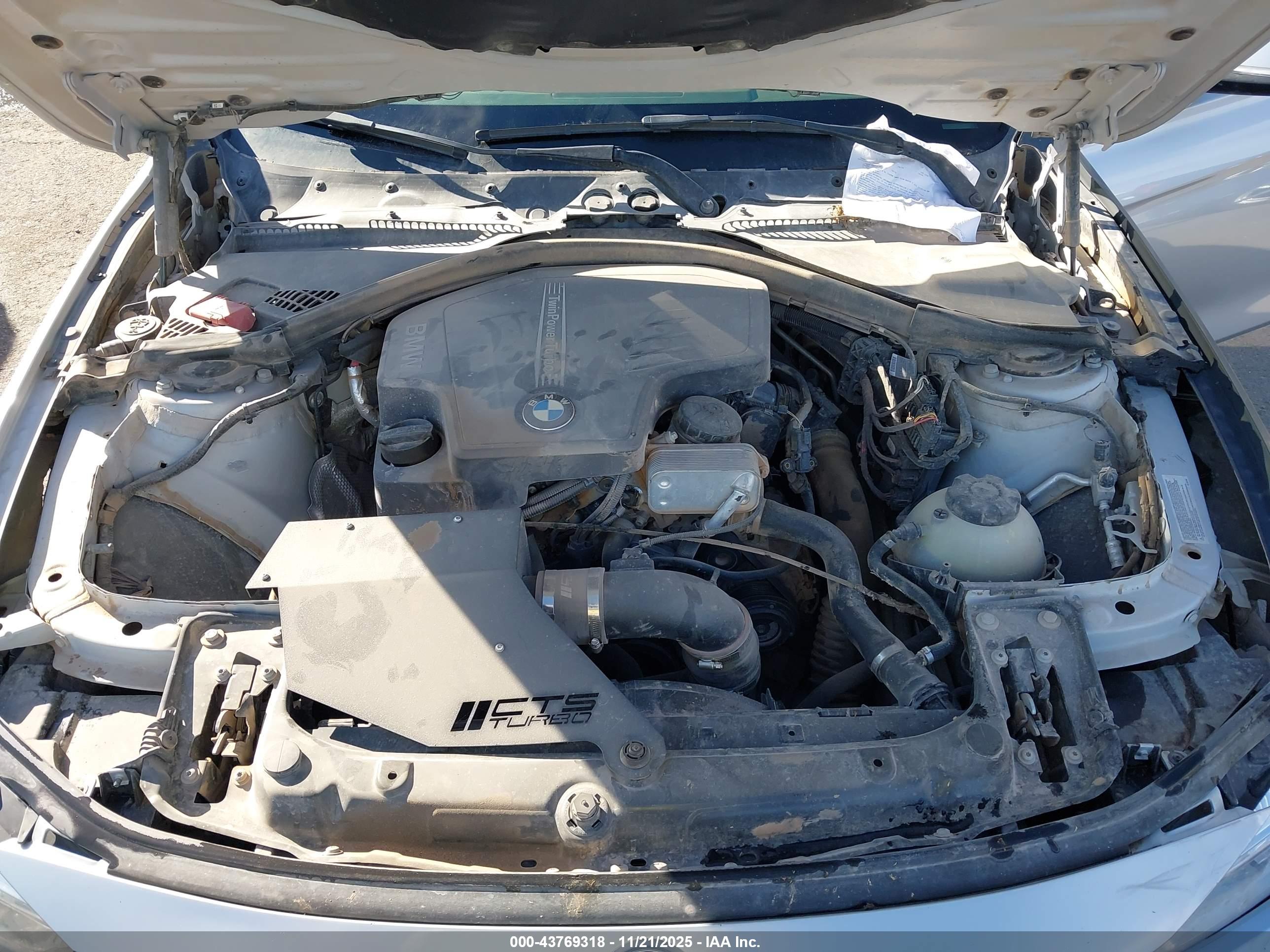 BMW 328I image 10