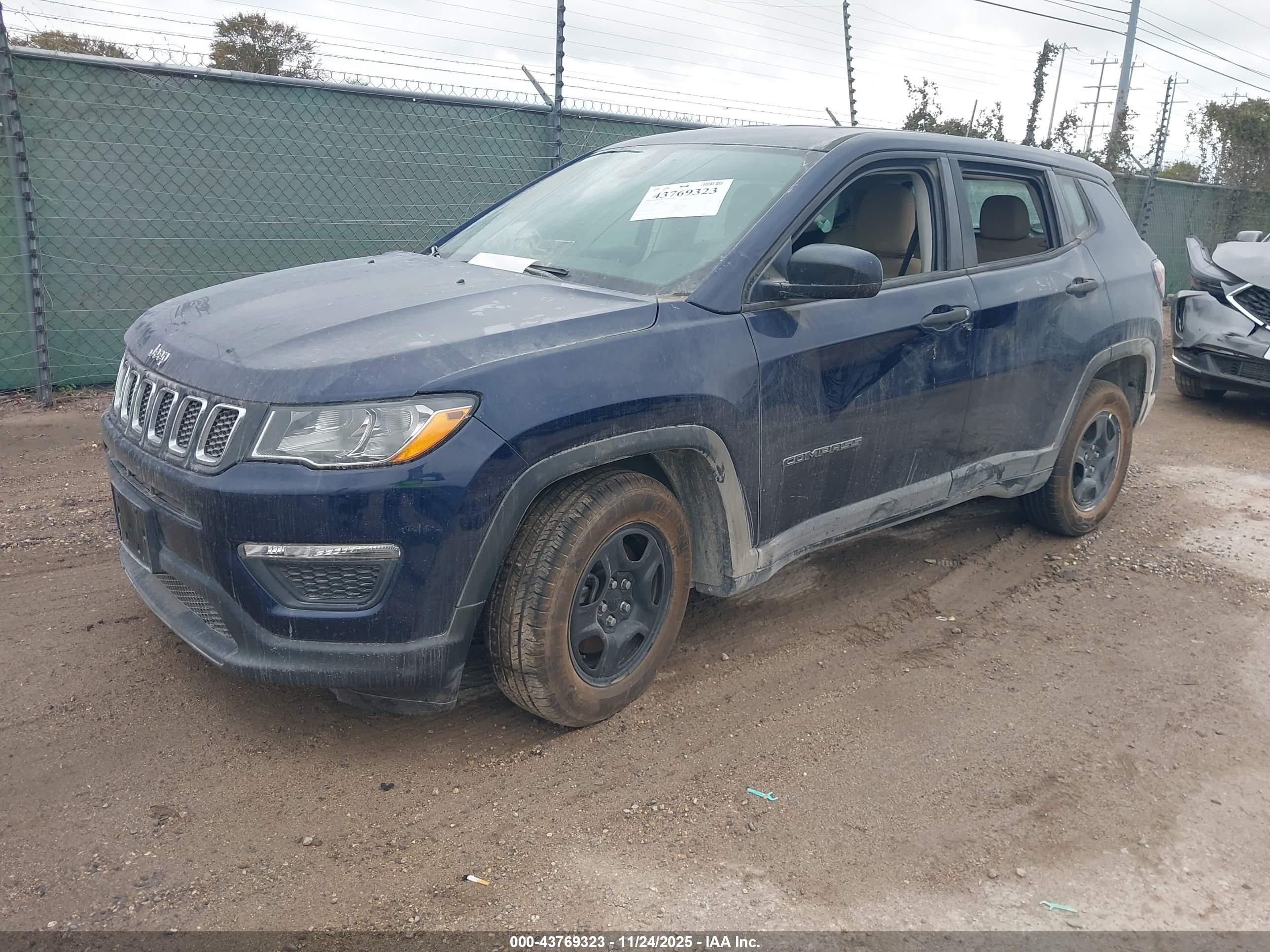 JEEP COMPASS image 2