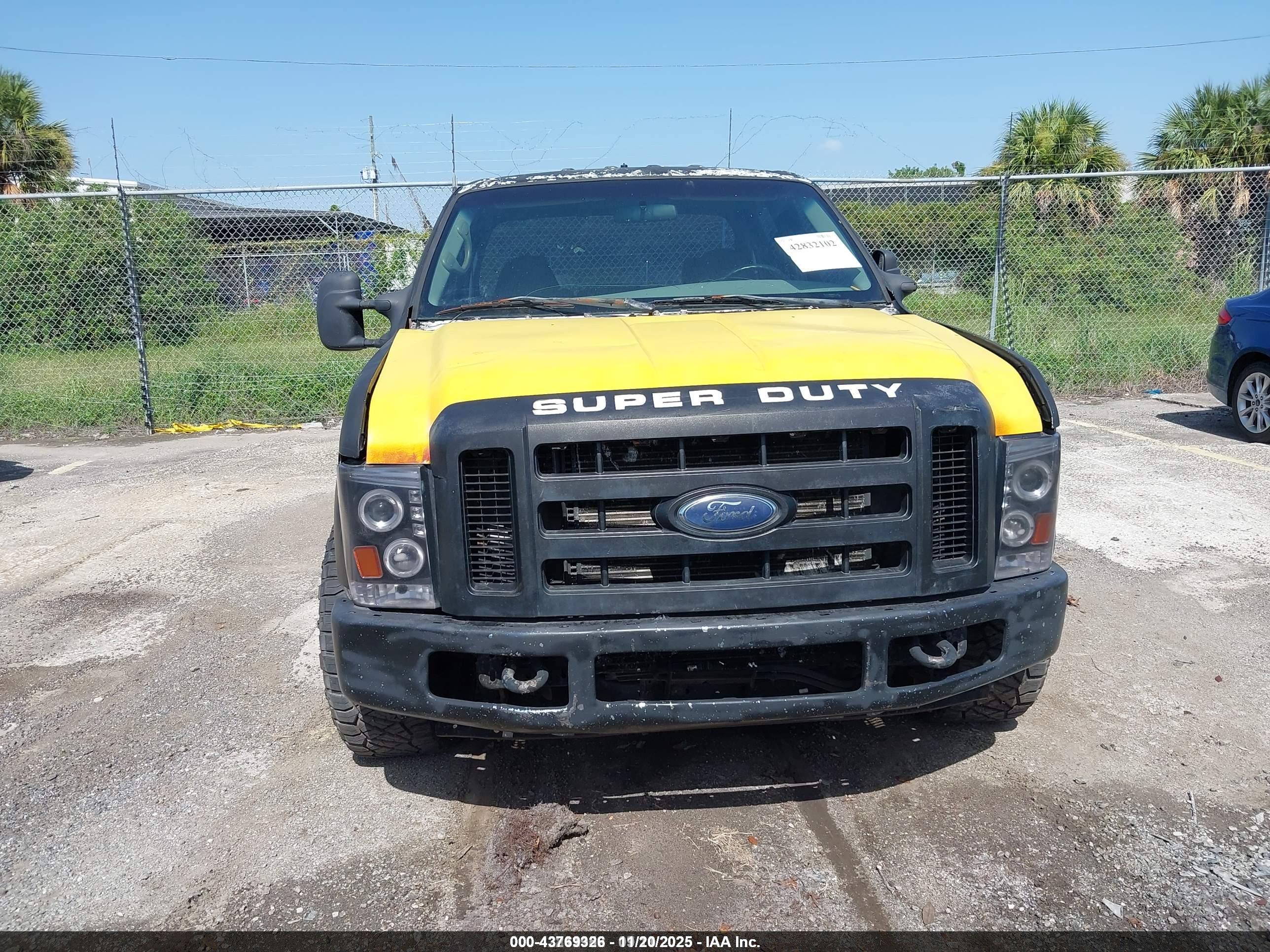 FORD F-350 image 6
