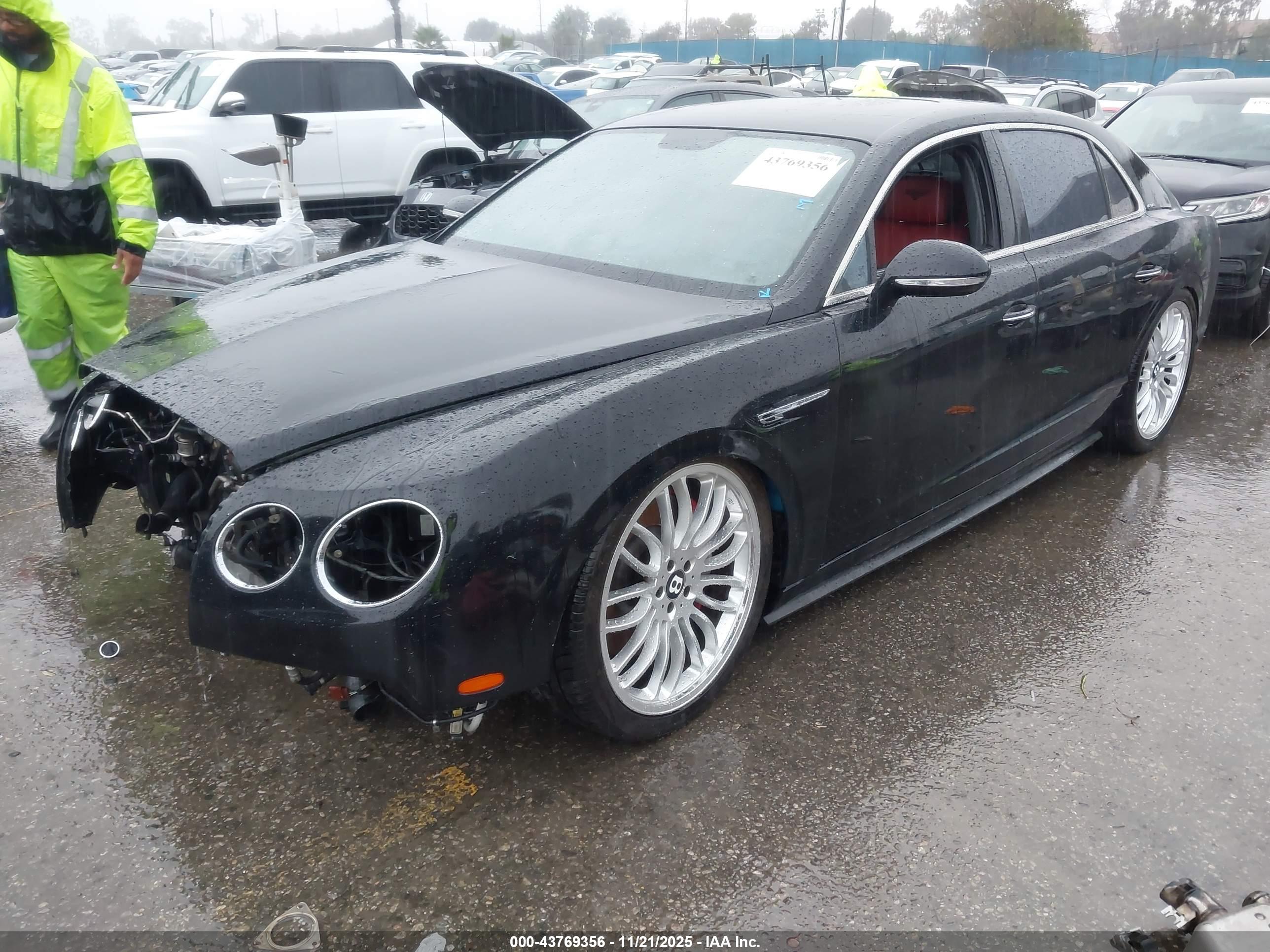 BENTLEY FLYING image 2