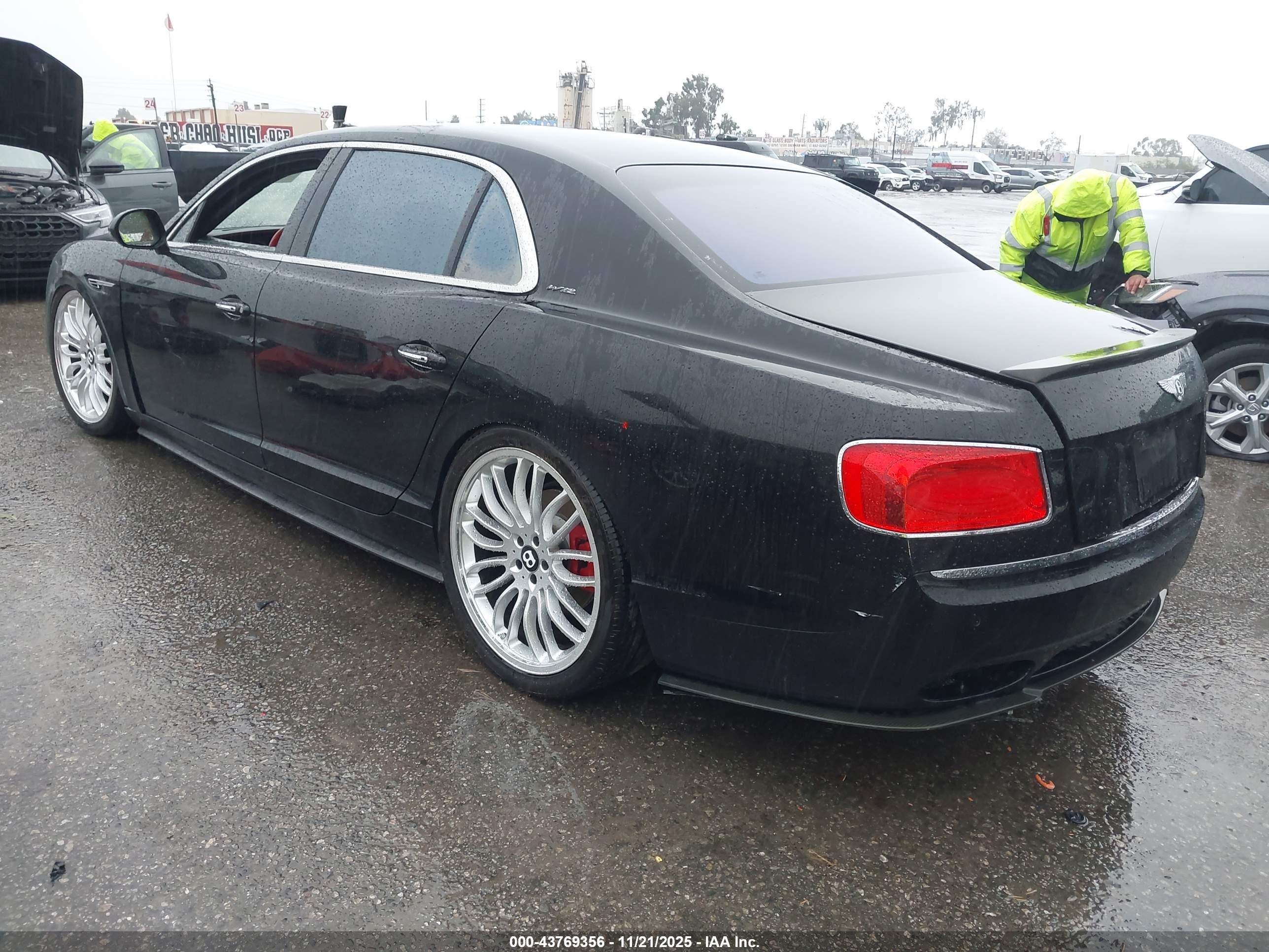 BENTLEY FLYING image 3