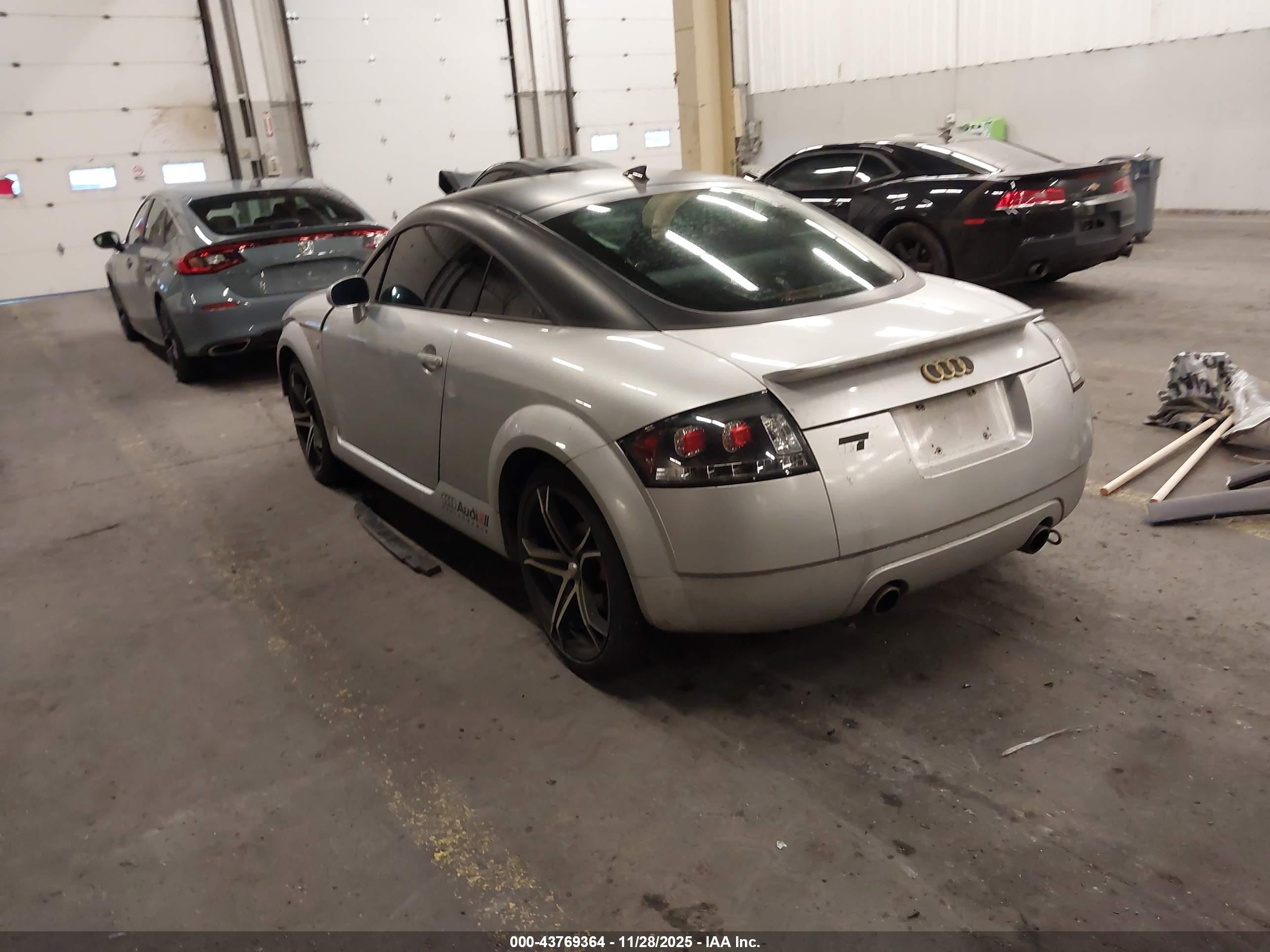 AUDI TT image 3