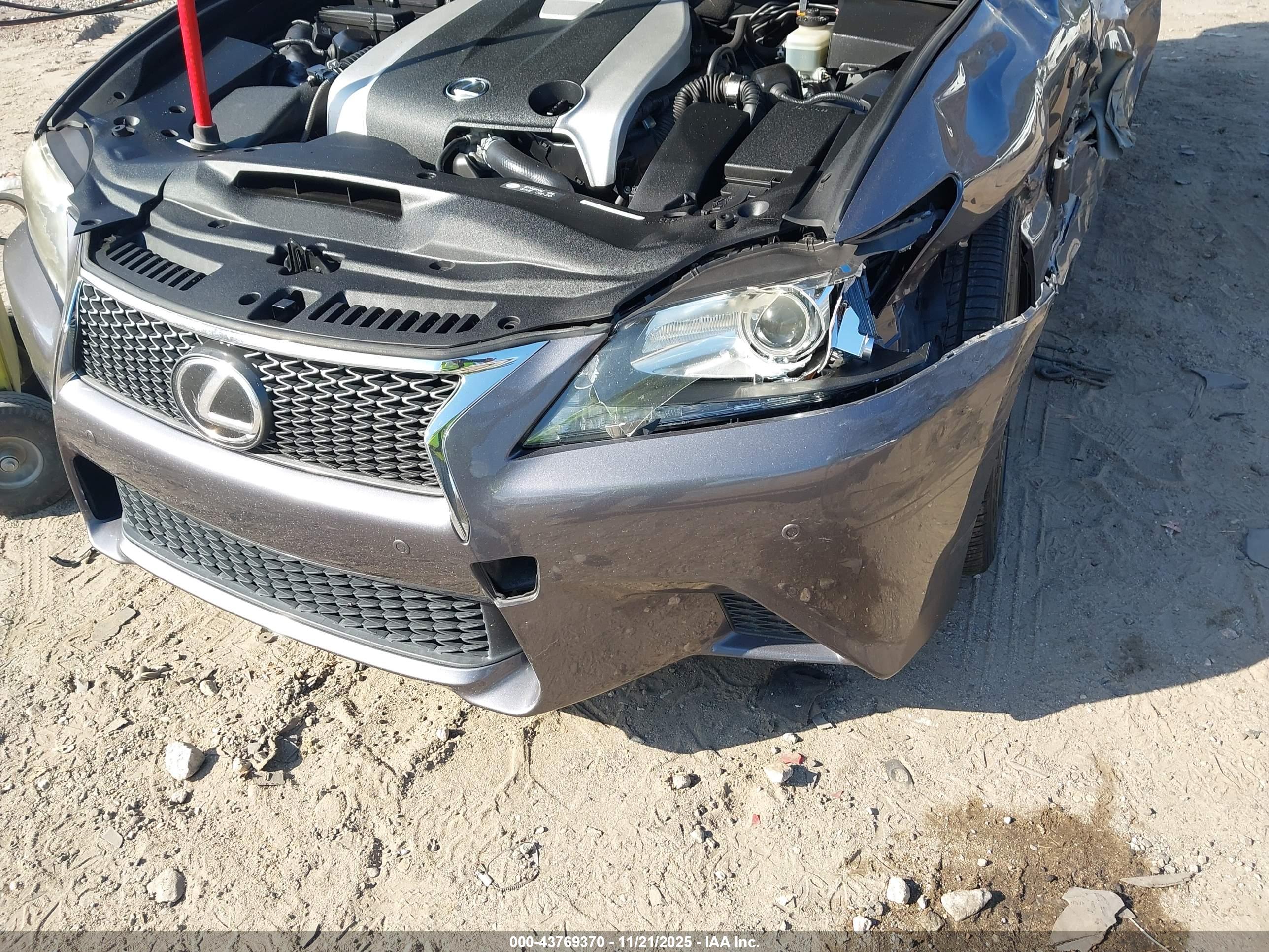 LEXUS GS image 6