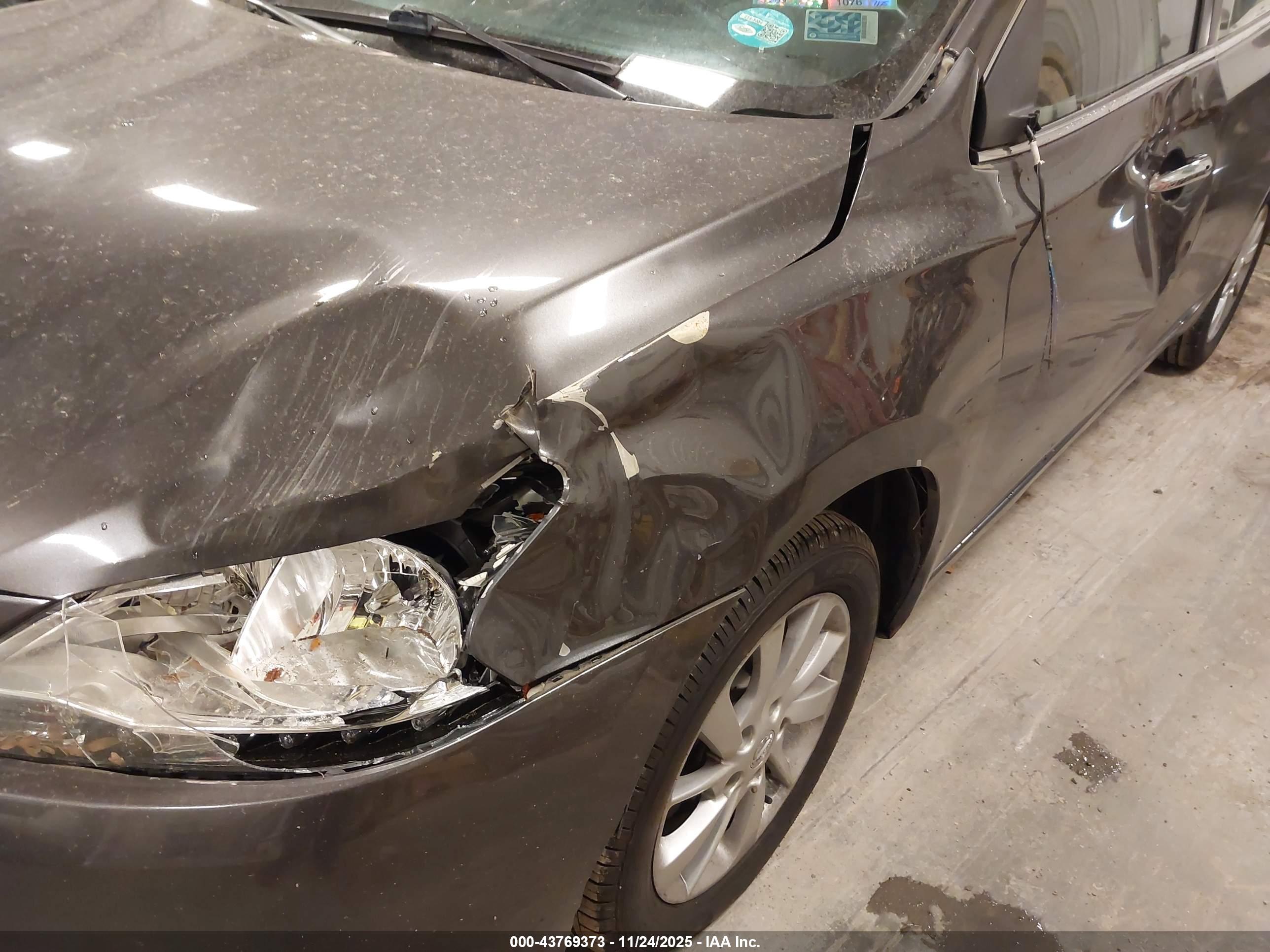 NISSAN SENTRA image 6