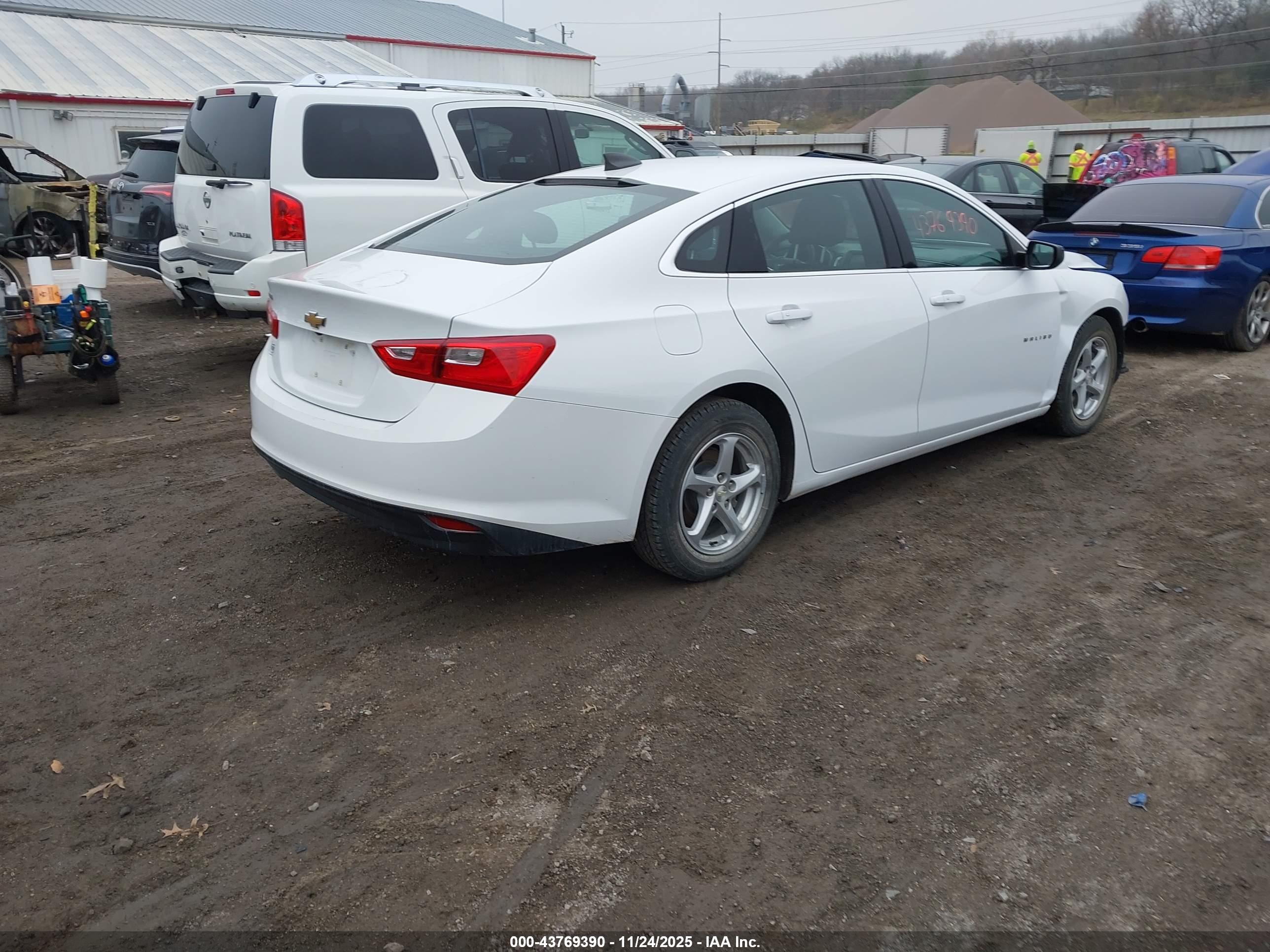 CHEVROLET MALIBU image 4