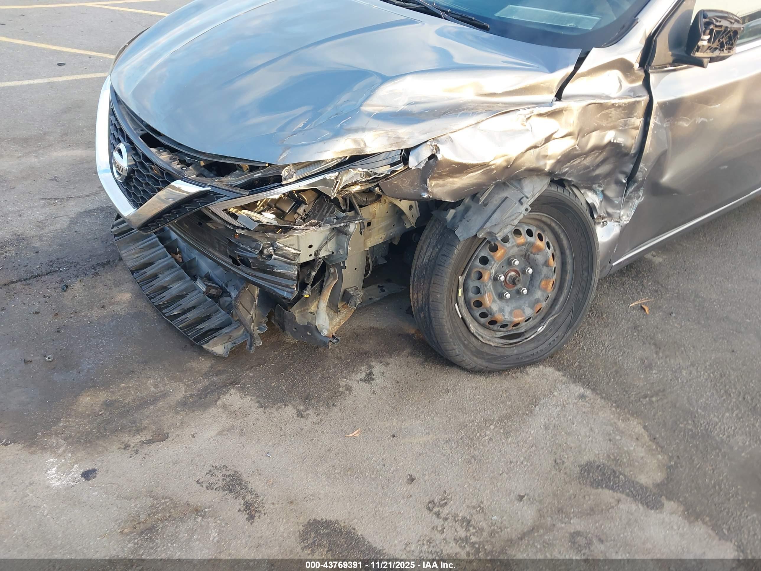 NISSAN SENTRA image 6