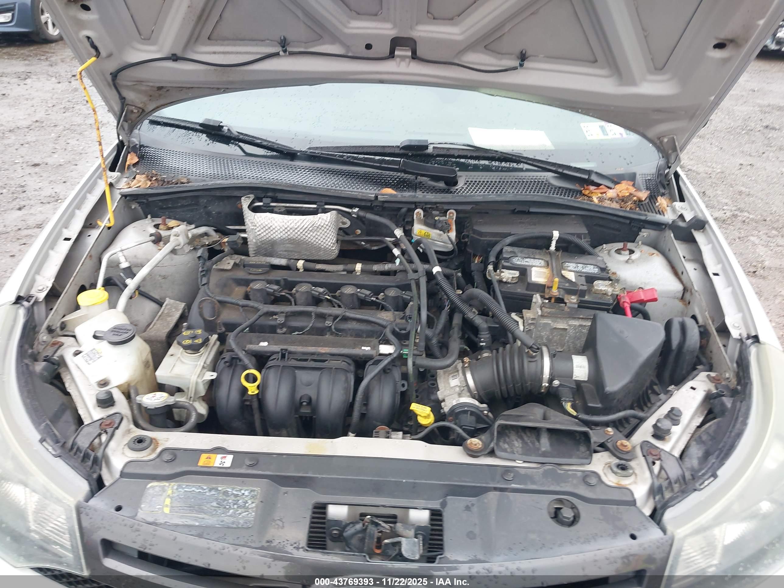 FORD FOCUS image 10