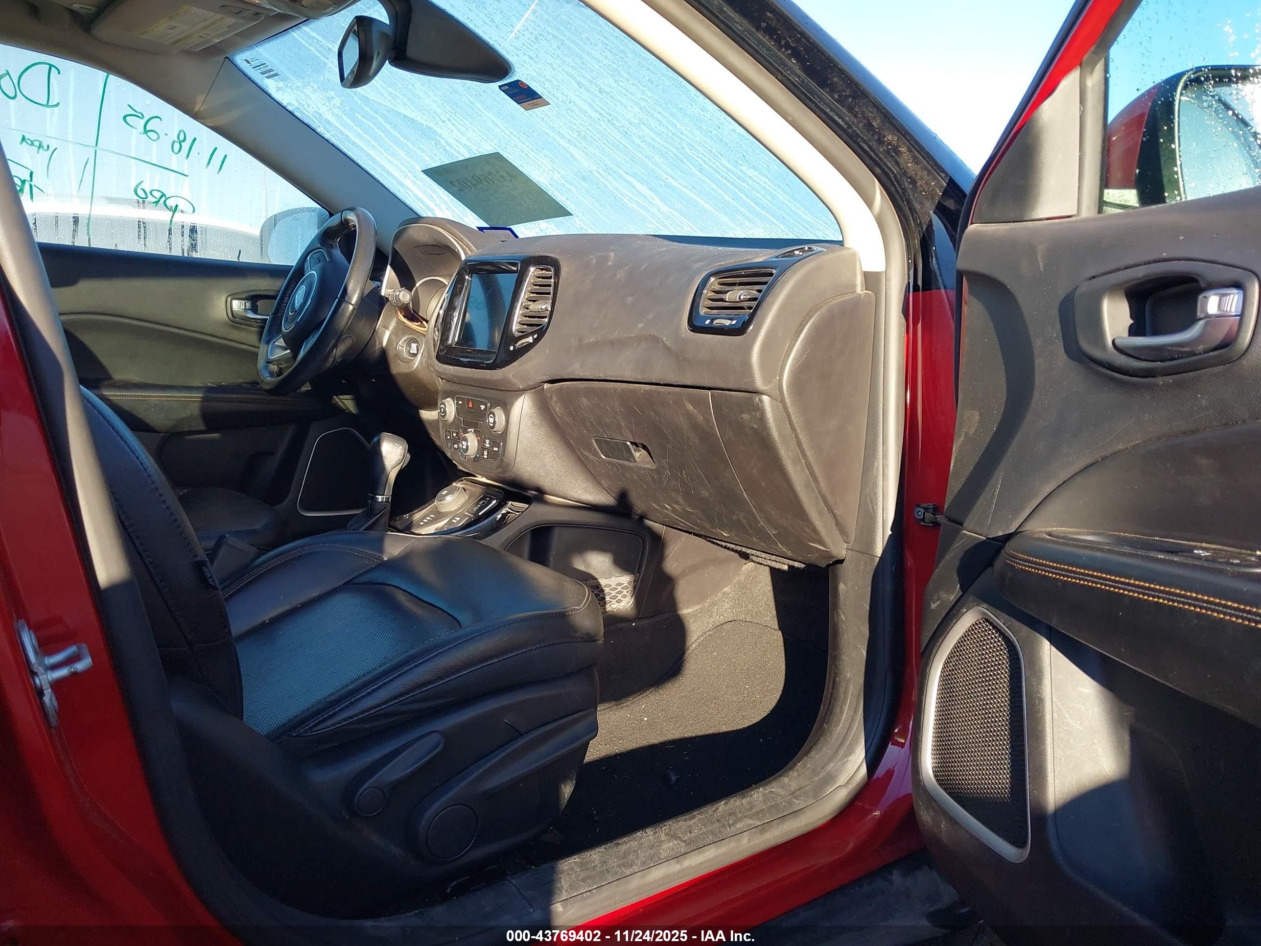 JEEP COMPASS image 5