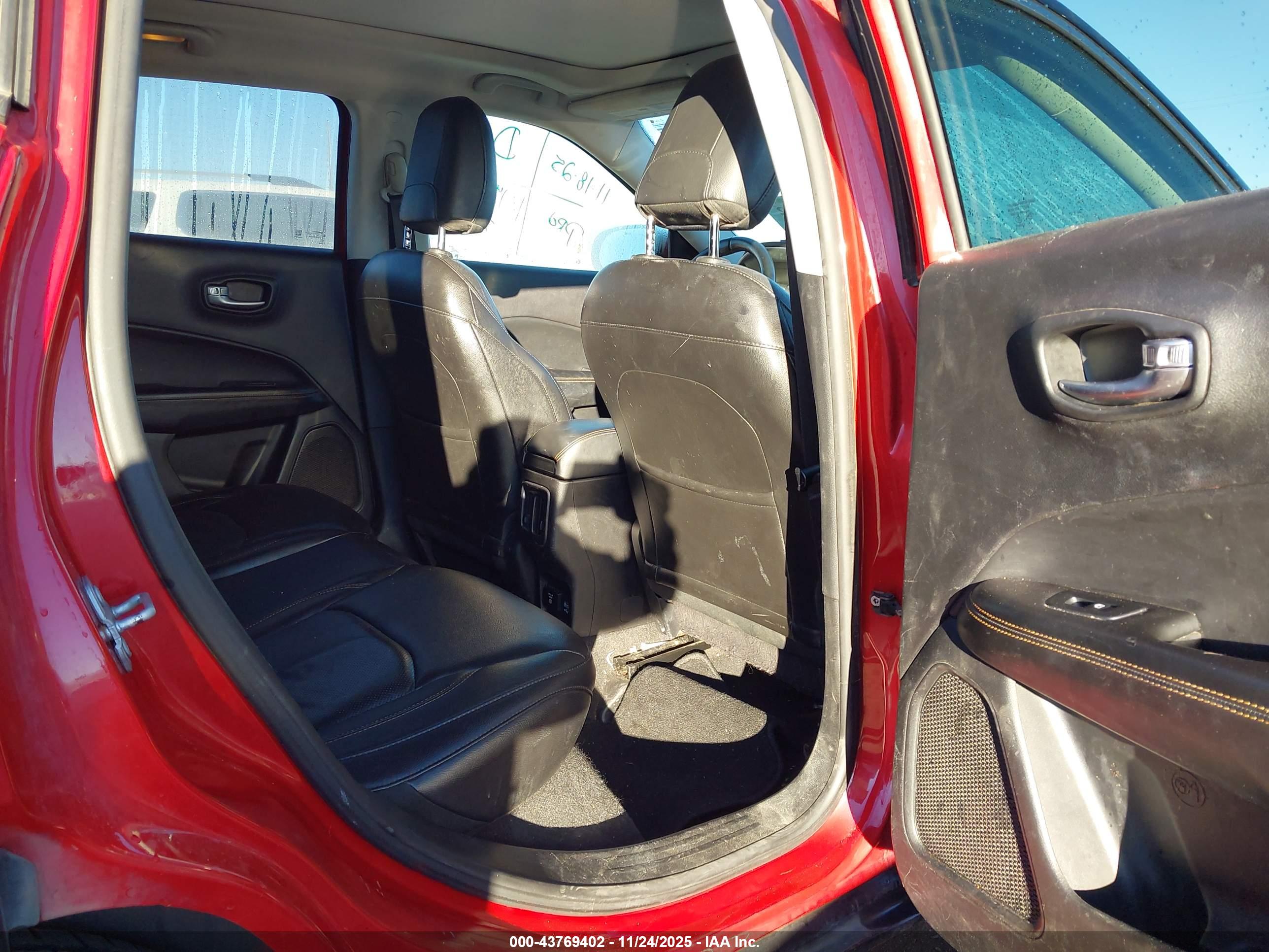 JEEP COMPASS image 8