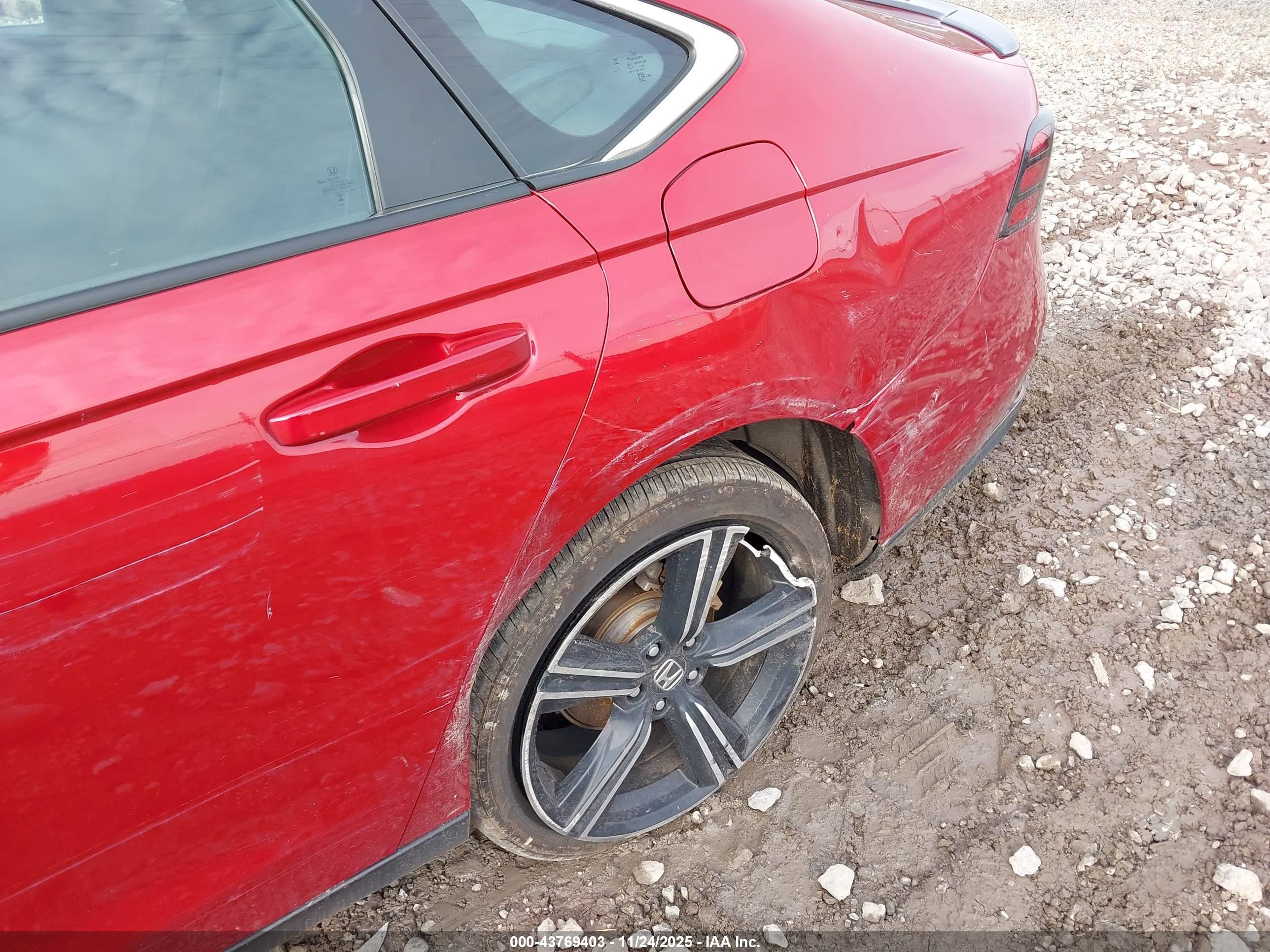 HONDA ACCORD image 6