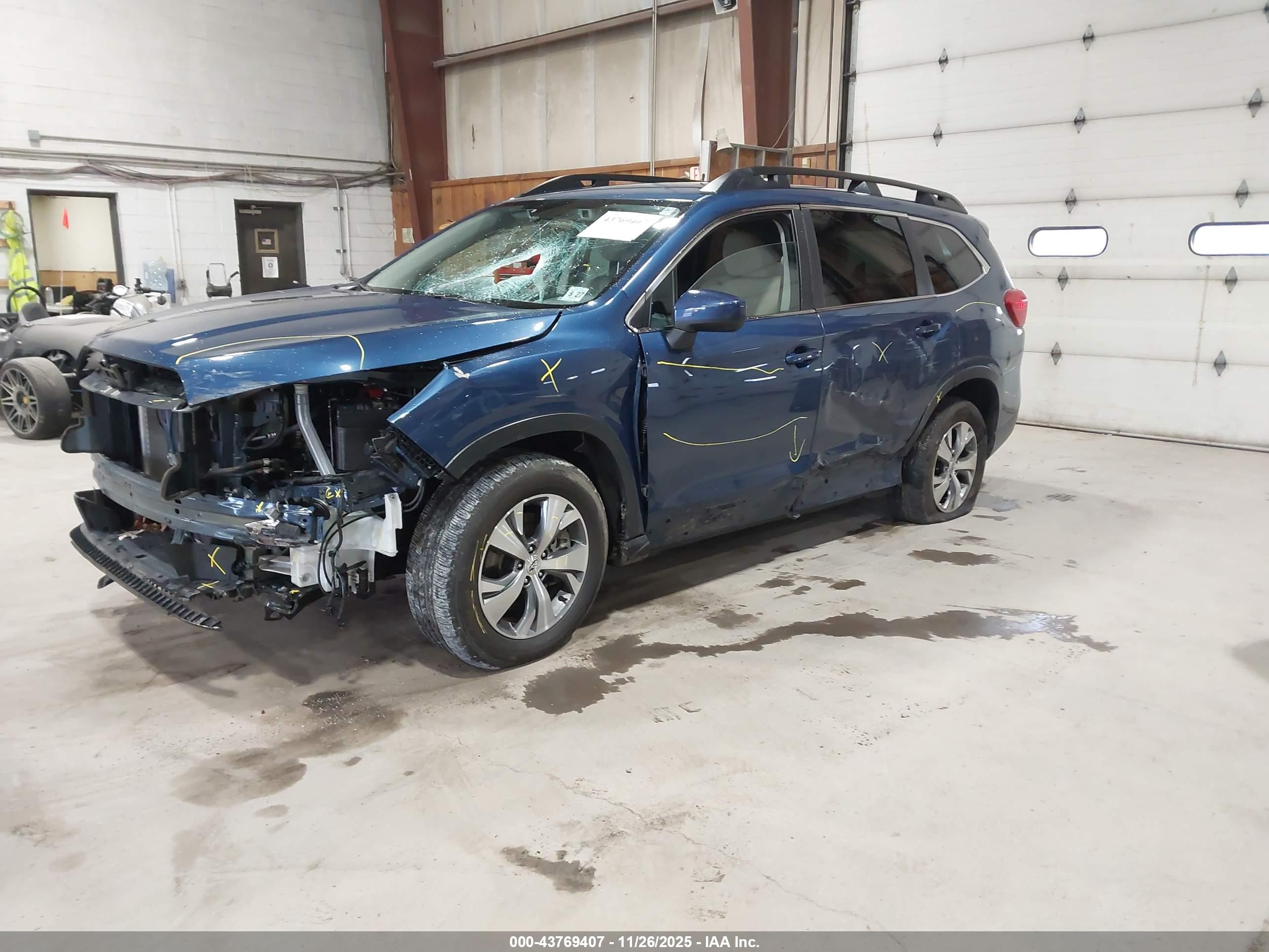 SUBARU ASCENT image 2