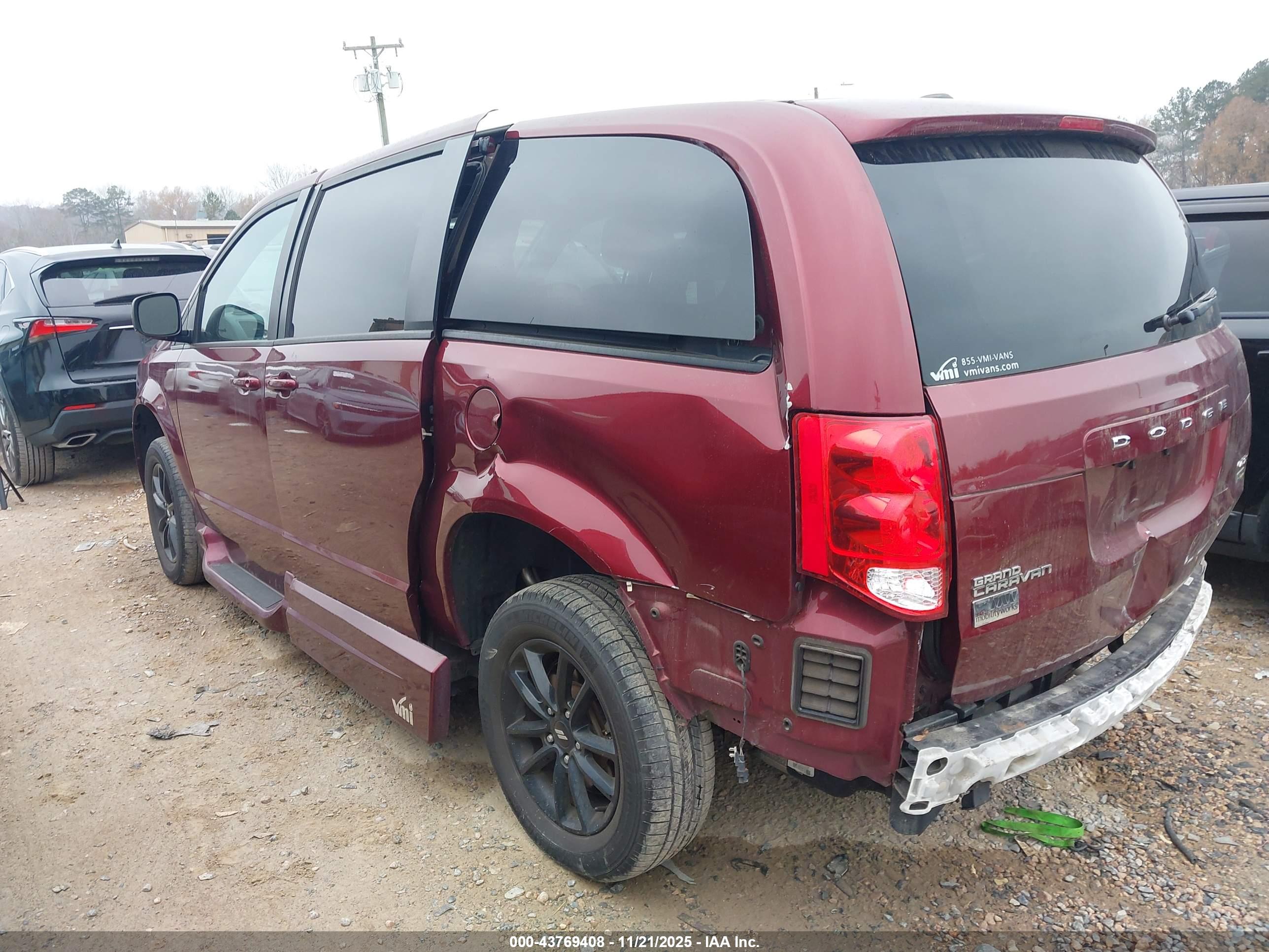 DODGE GRAND image 3