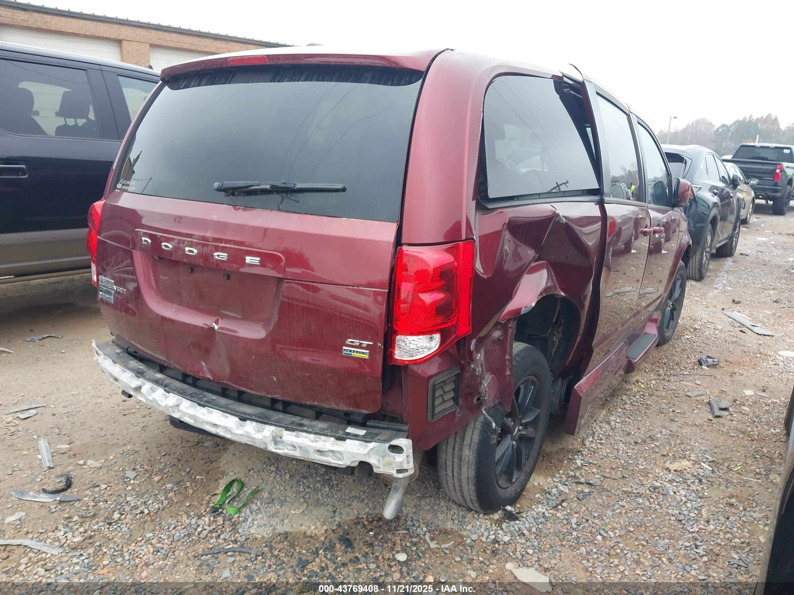 DODGE GRAND image 4