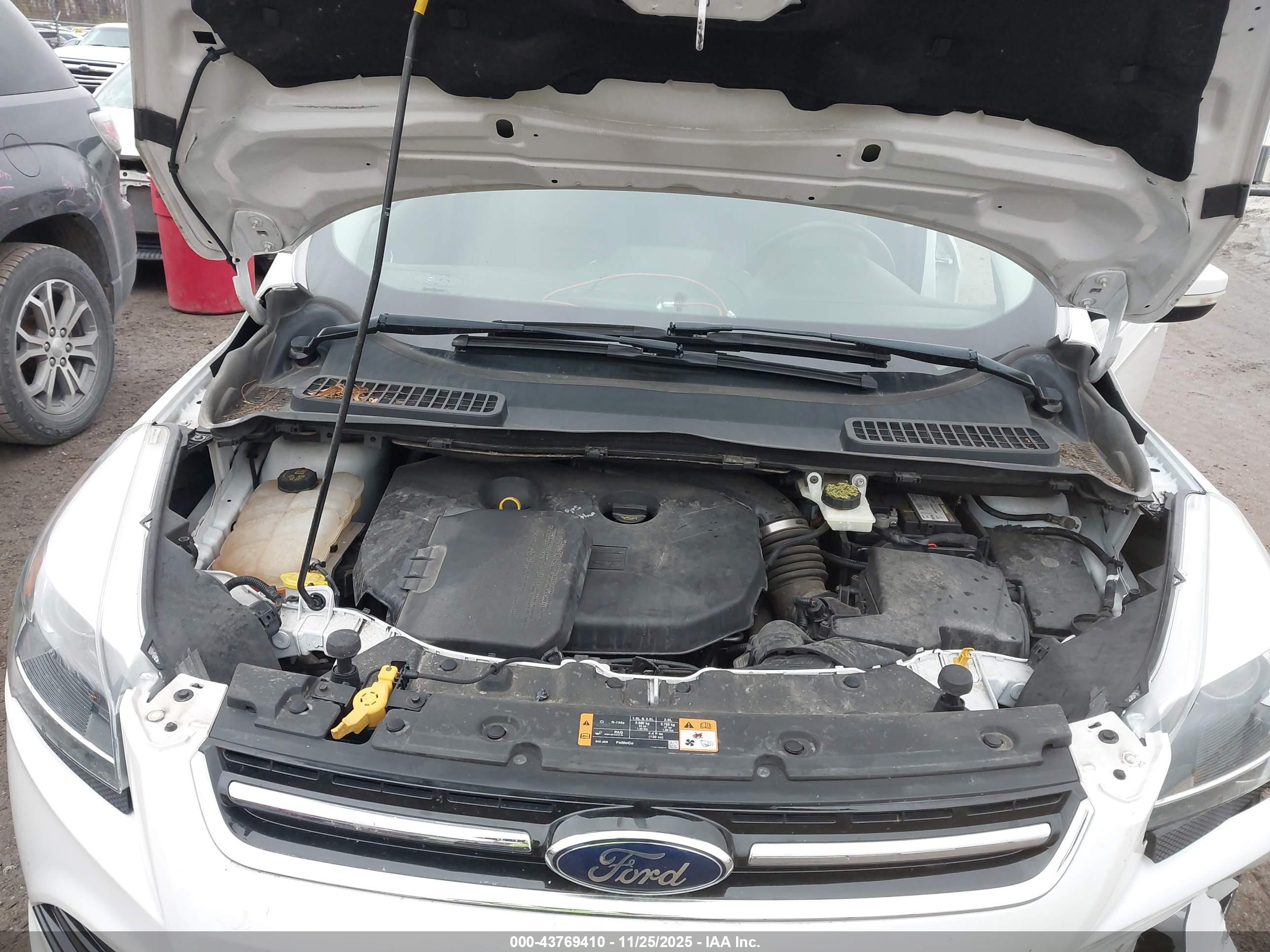 FORD ESCAPE image 10