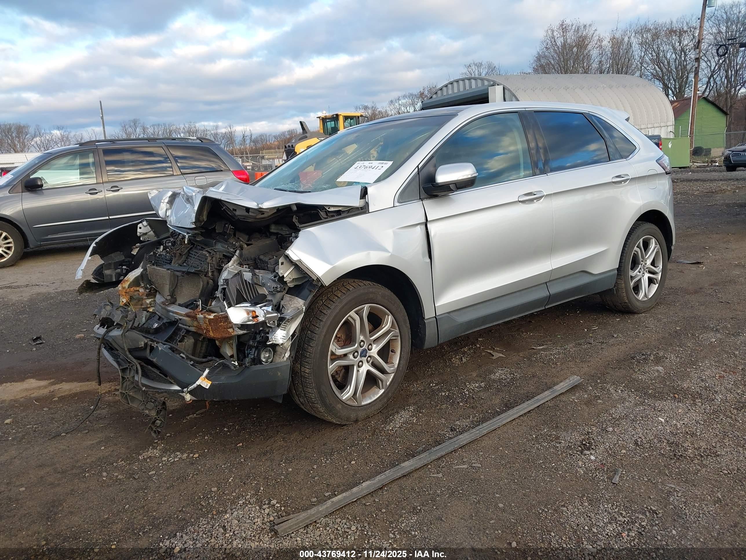 FORD EDGE image 2