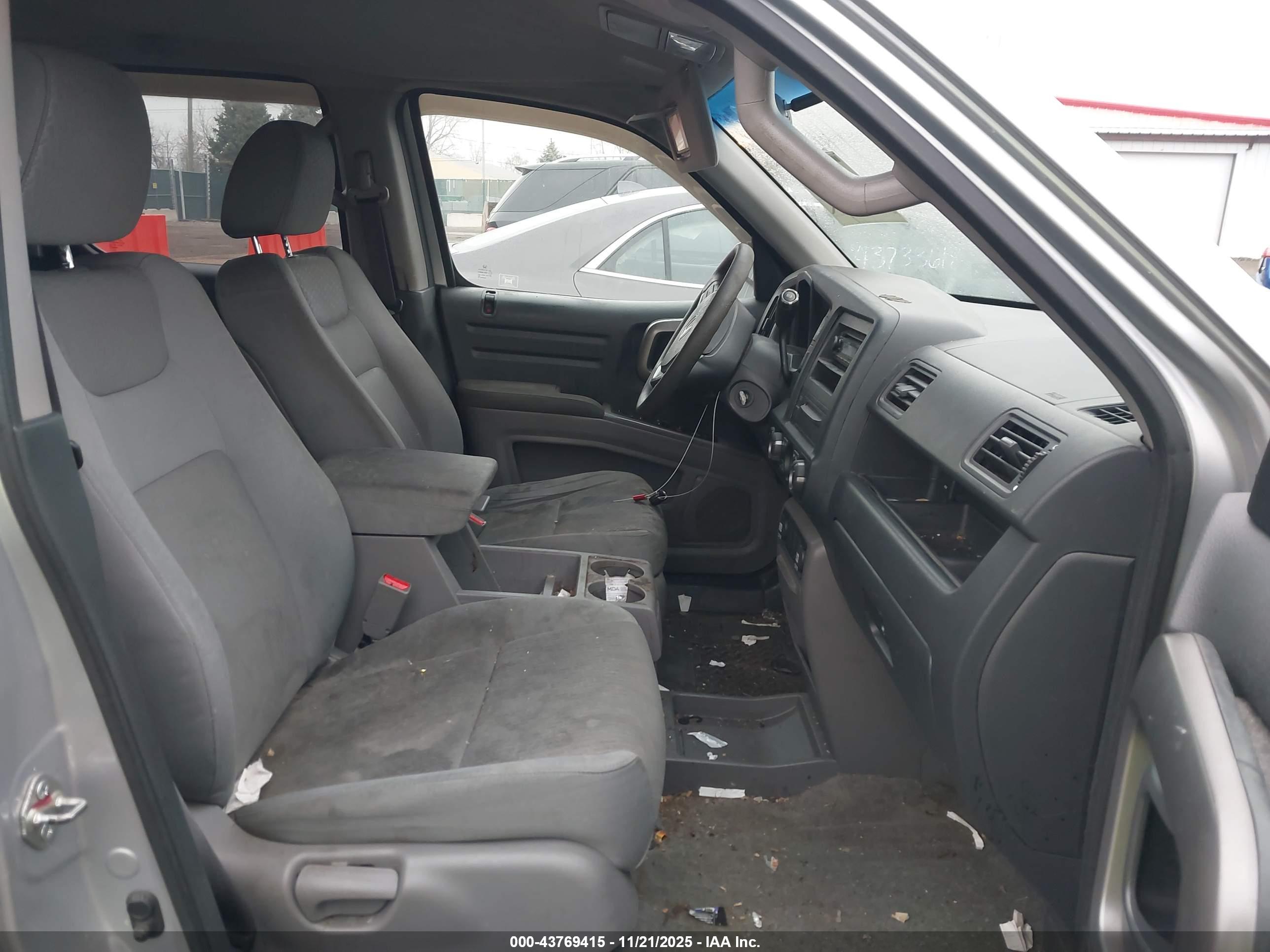 HONDA RIDGELINE image 5