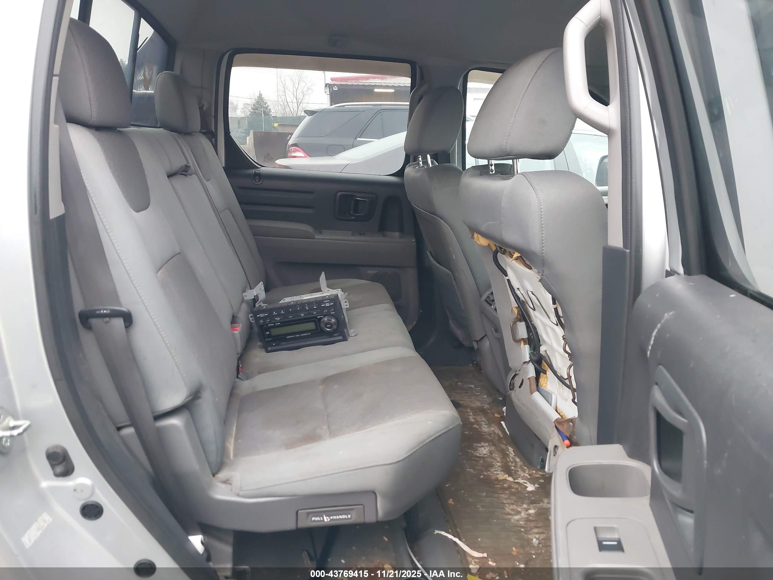 HONDA RIDGELINE image 8