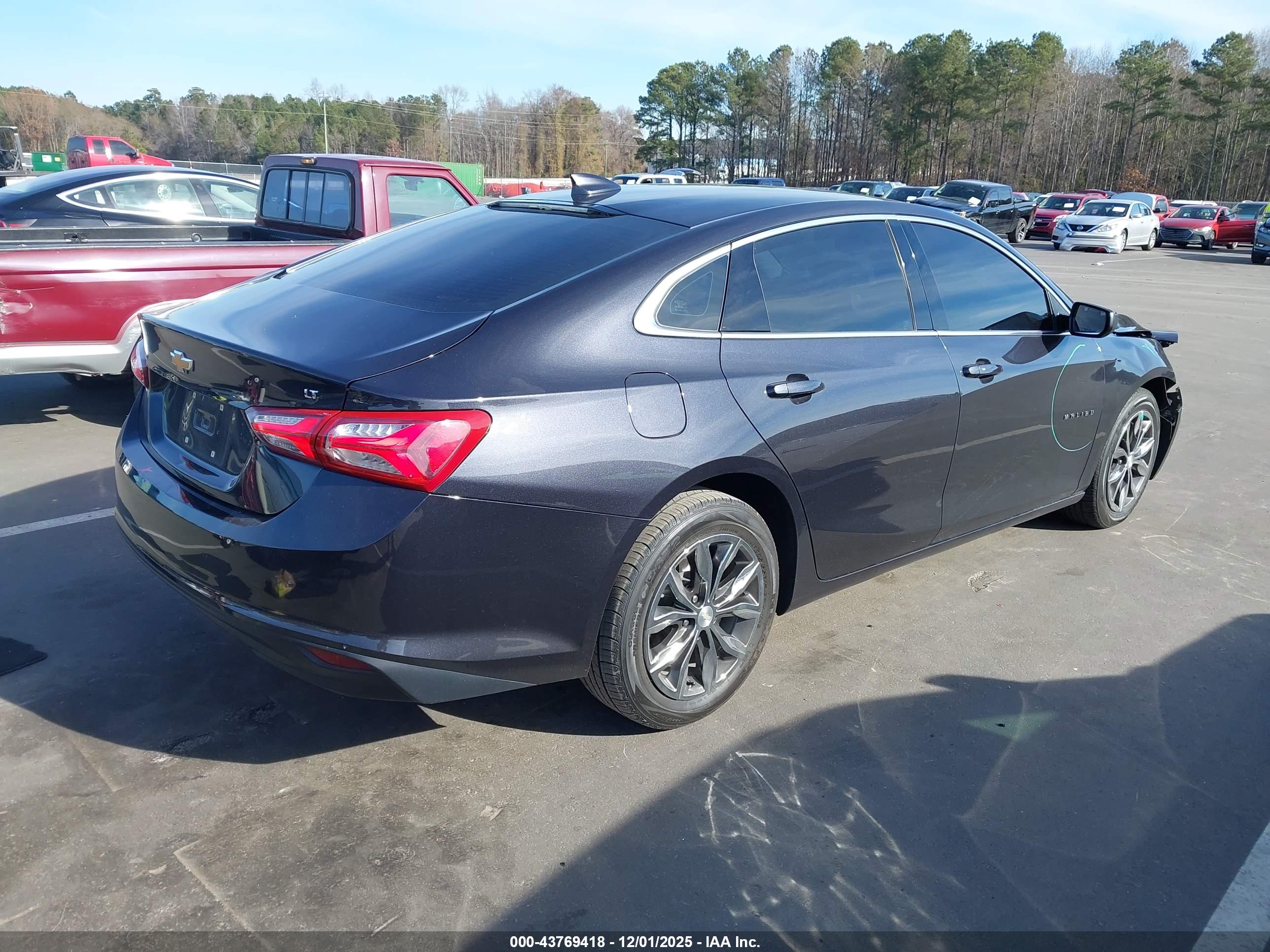 CHEVROLET MALIBU image 4