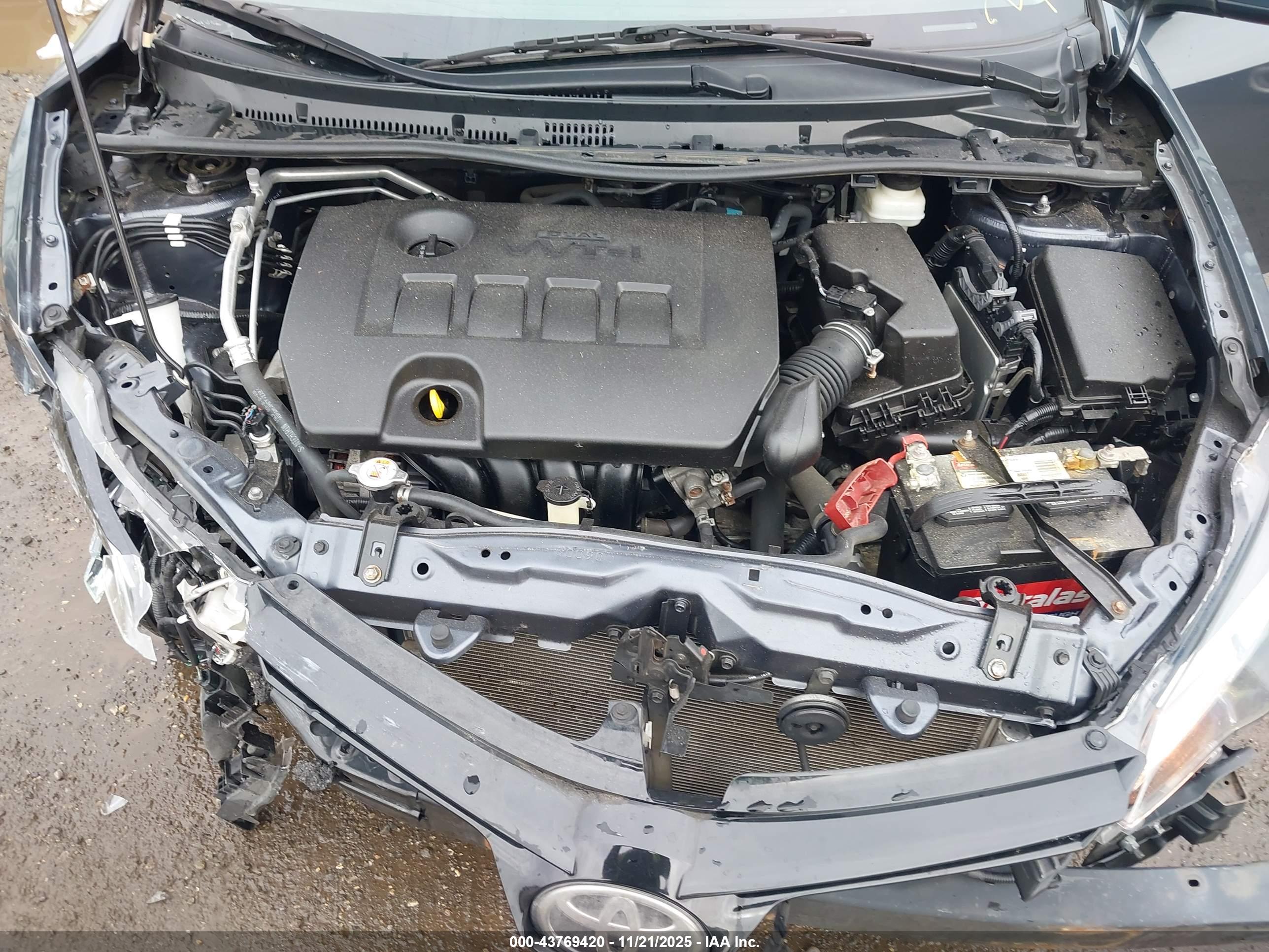 TOYOTA COROLLA image 10