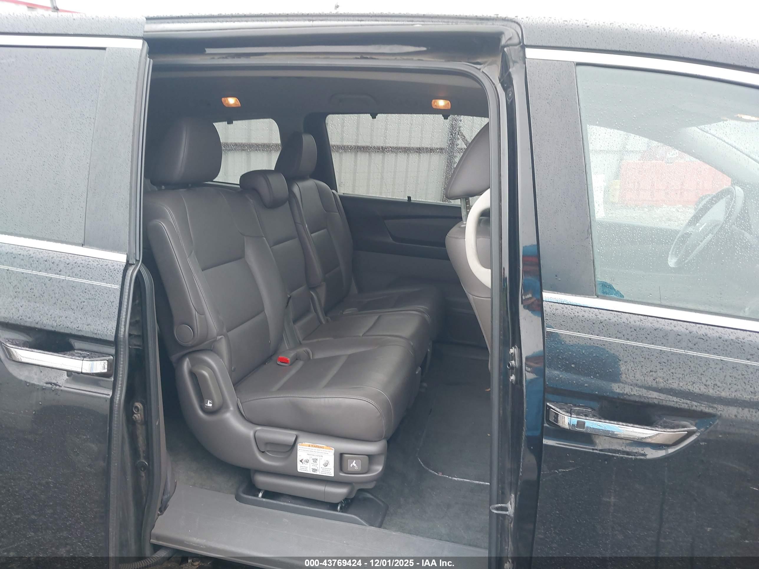 HONDA ODYSSEY image 8