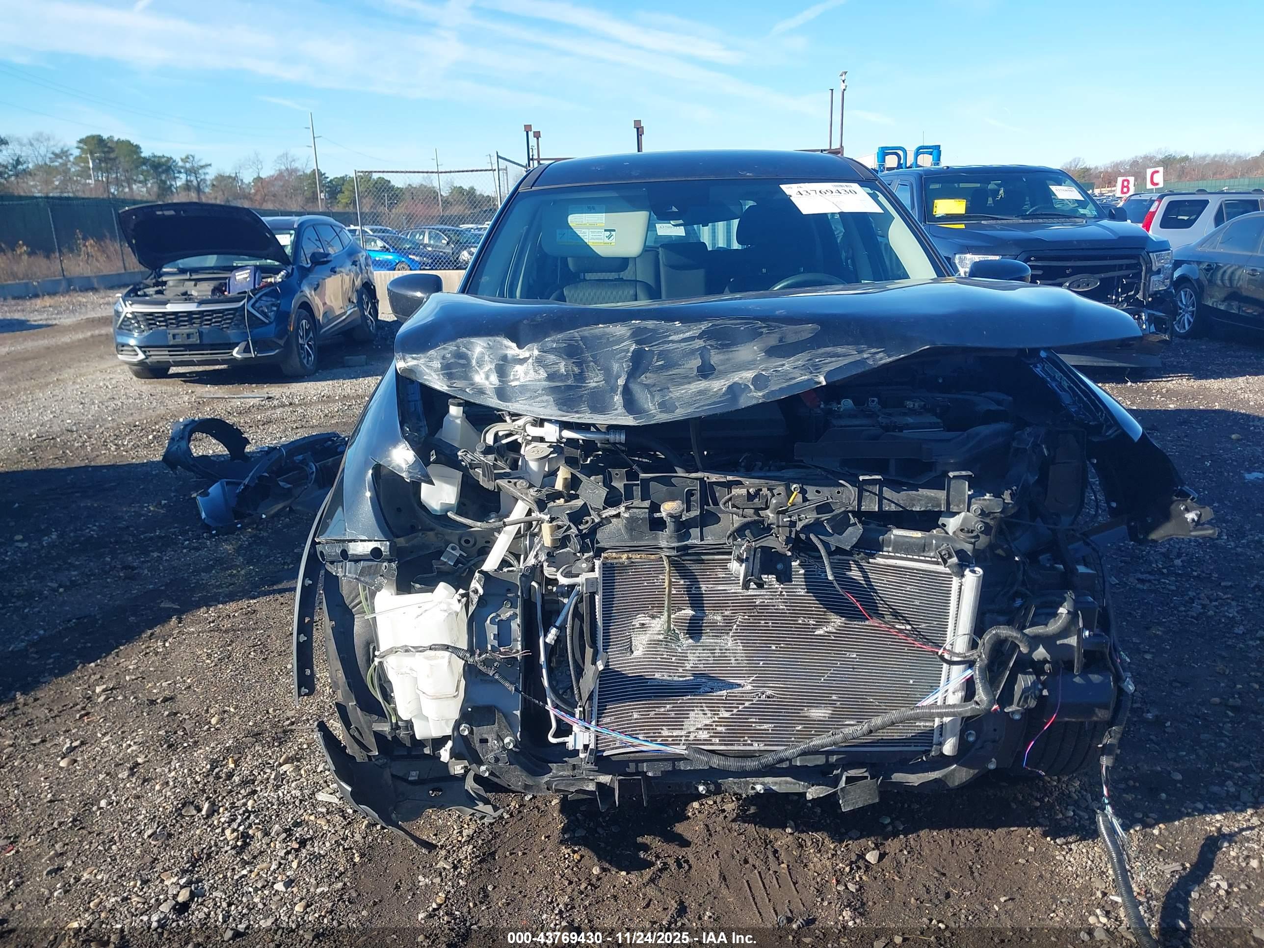 NISSAN ROGUE image 6