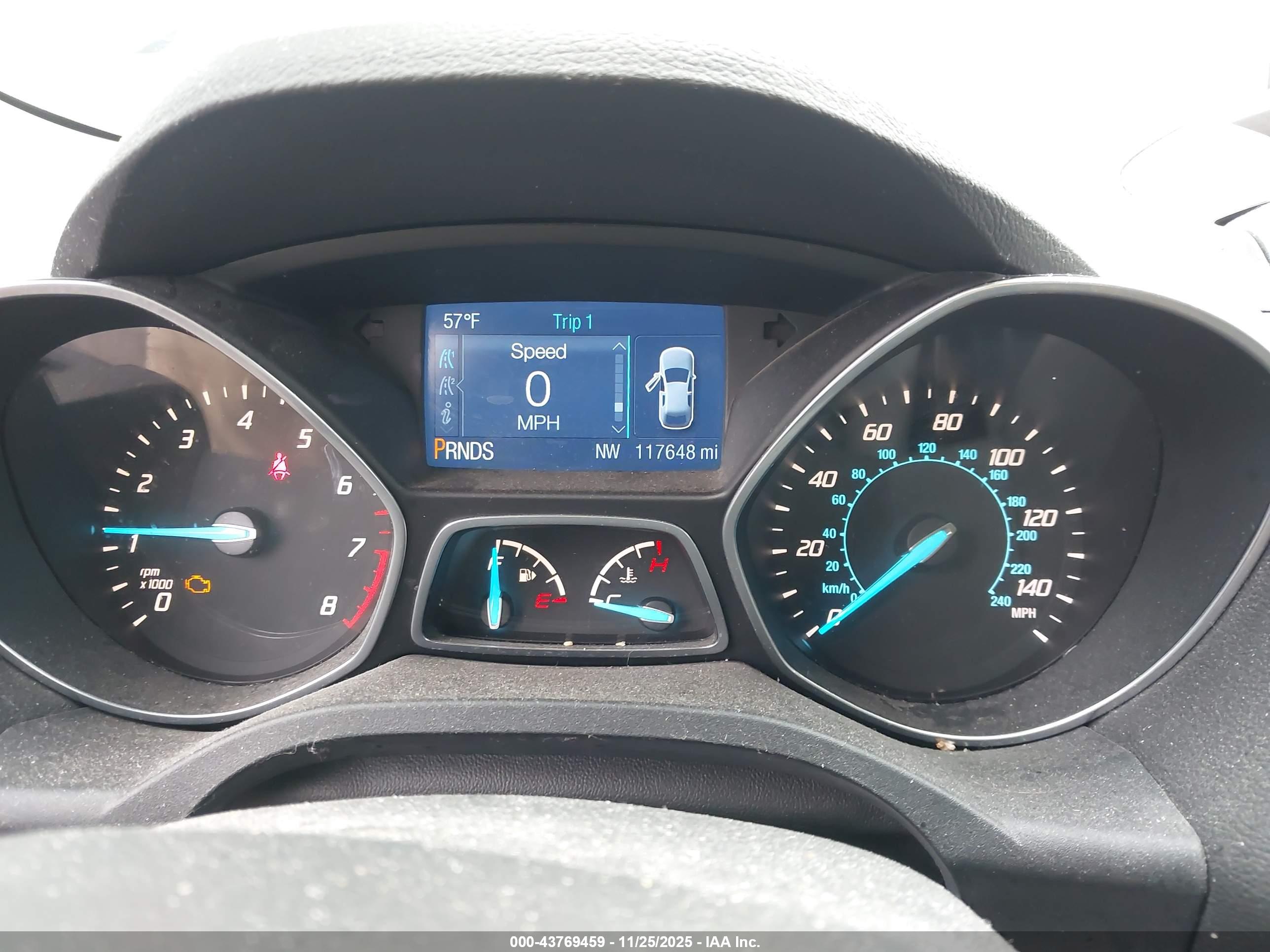 FORD ESCAPE image 7