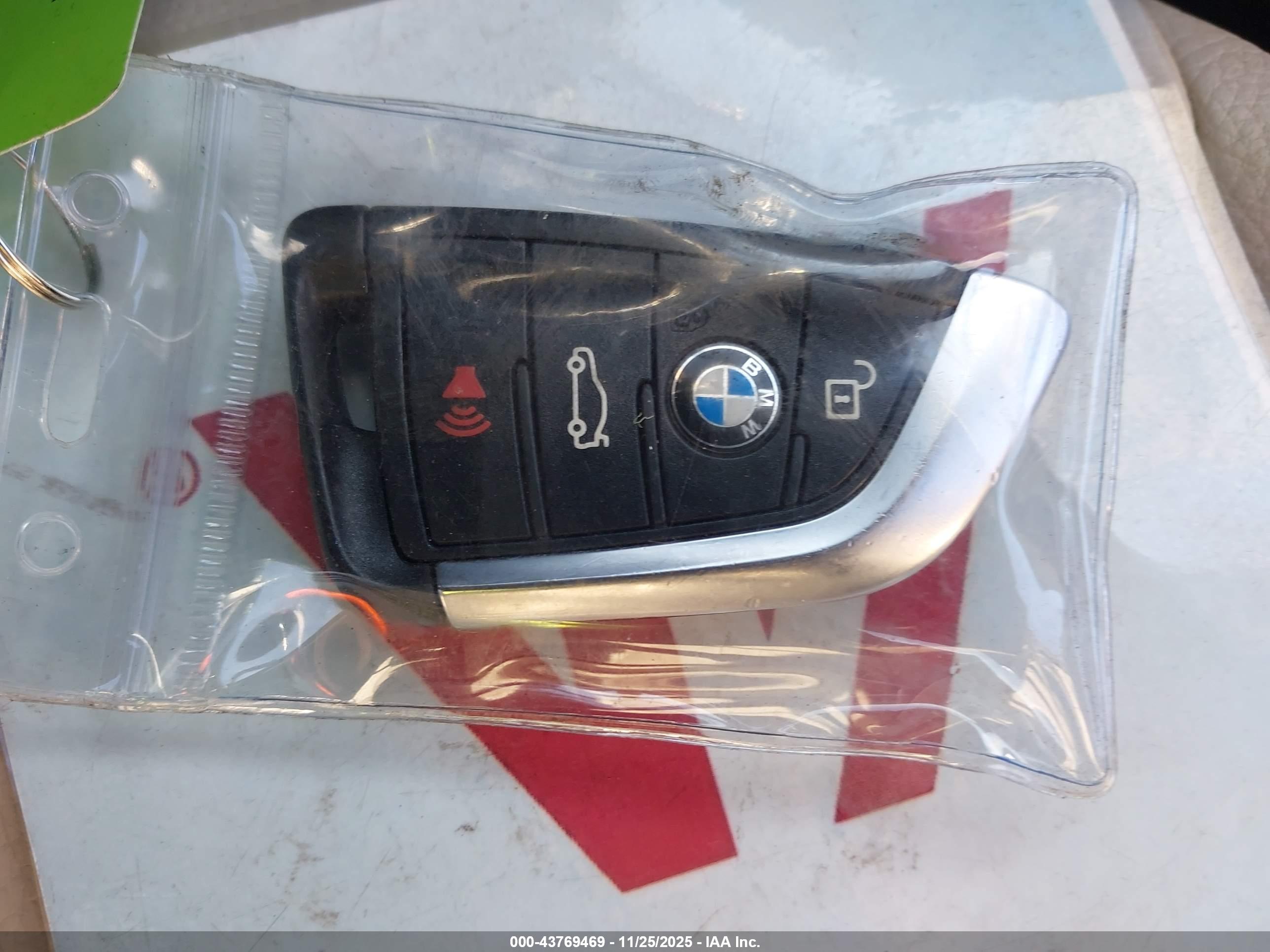 BMW X1 image 11
