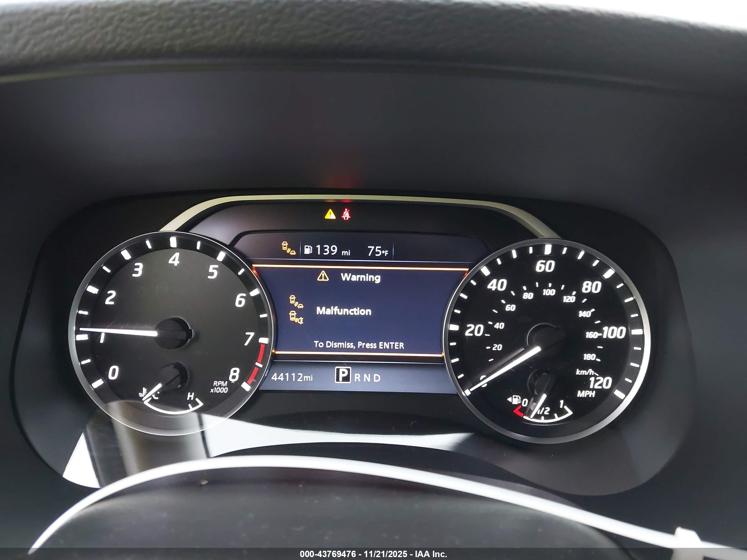 NISSAN FRONTIER image 7