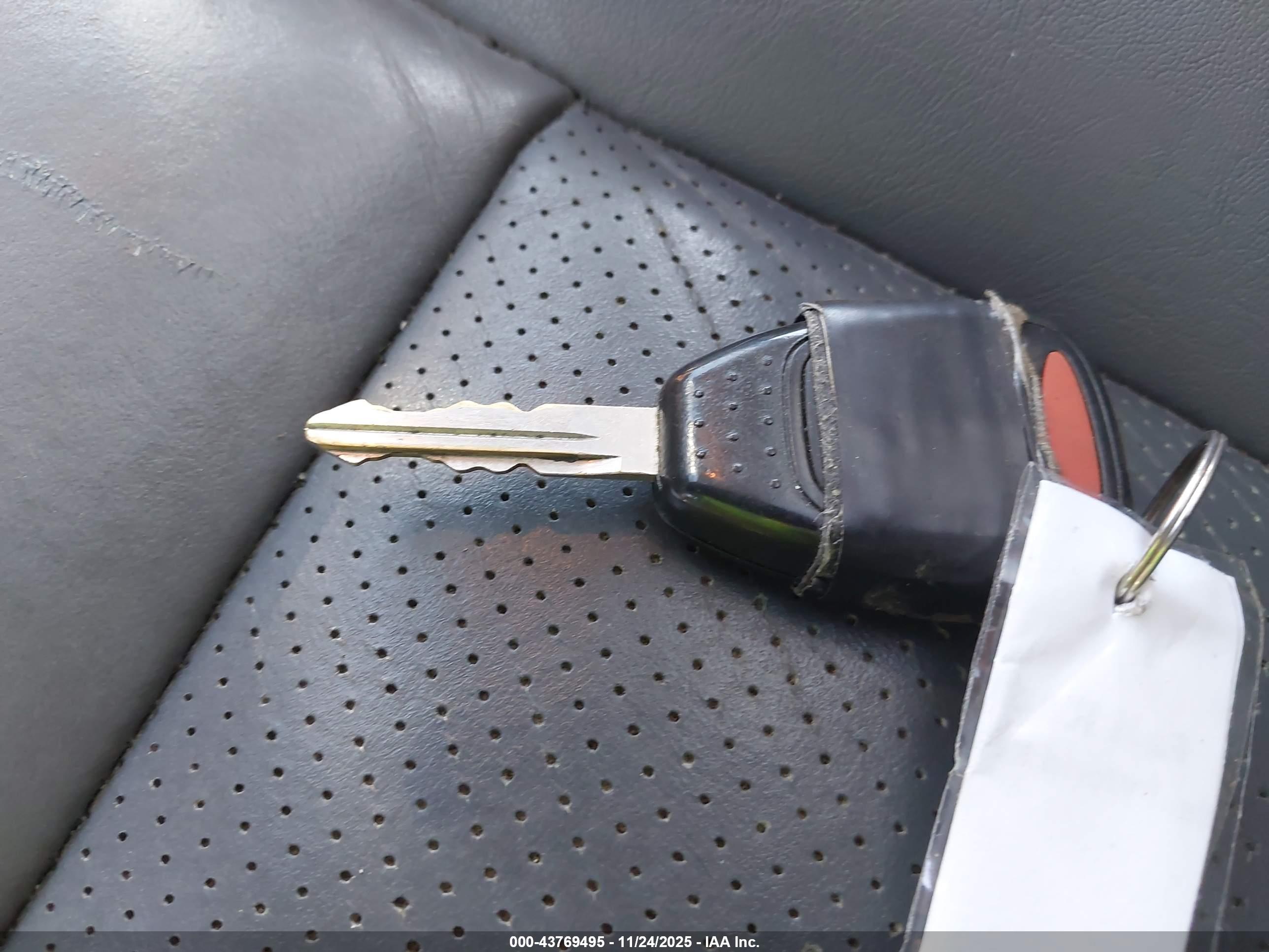 JEEP GRAND image 11
