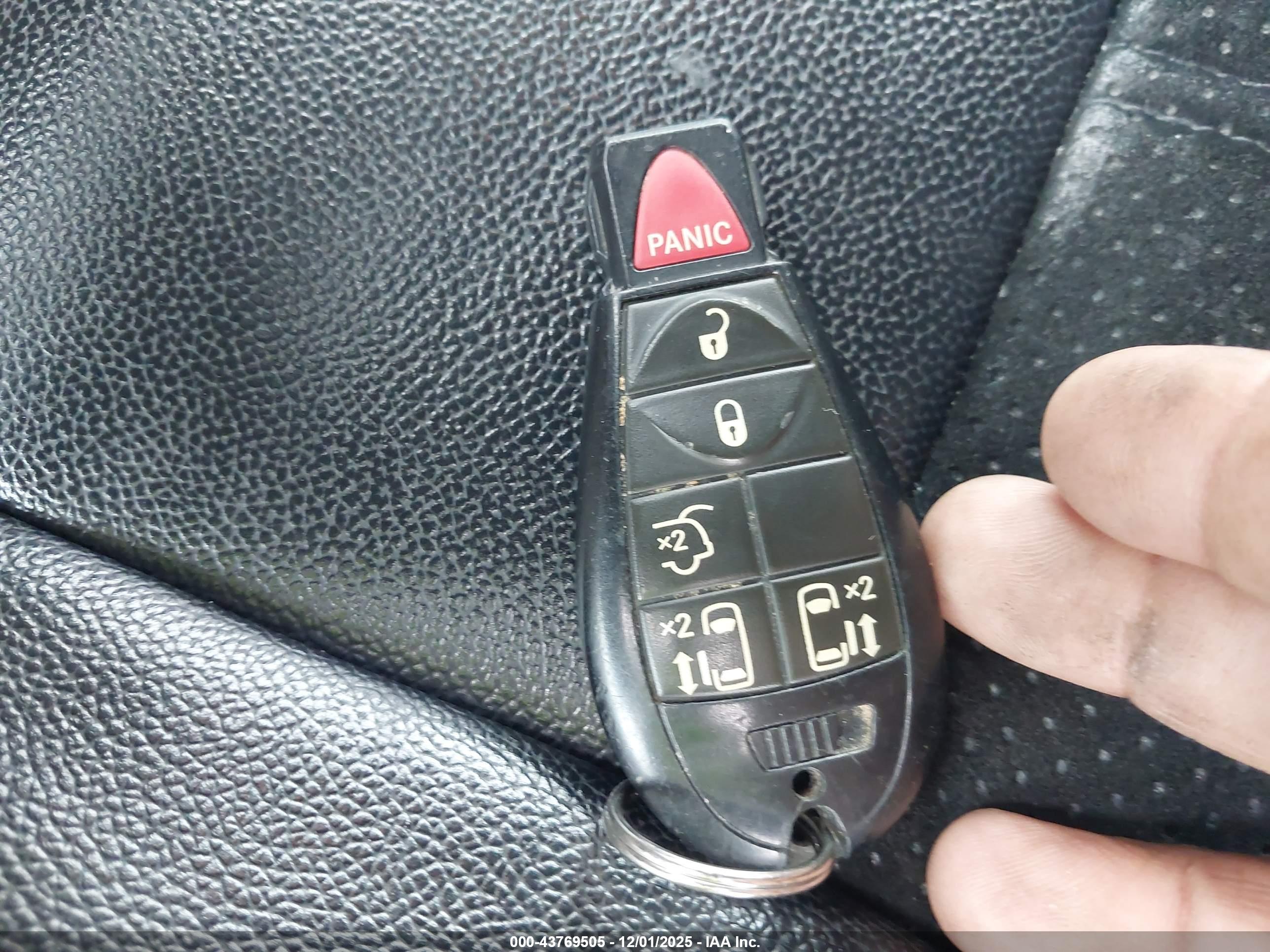 DODGE GRAND image 11