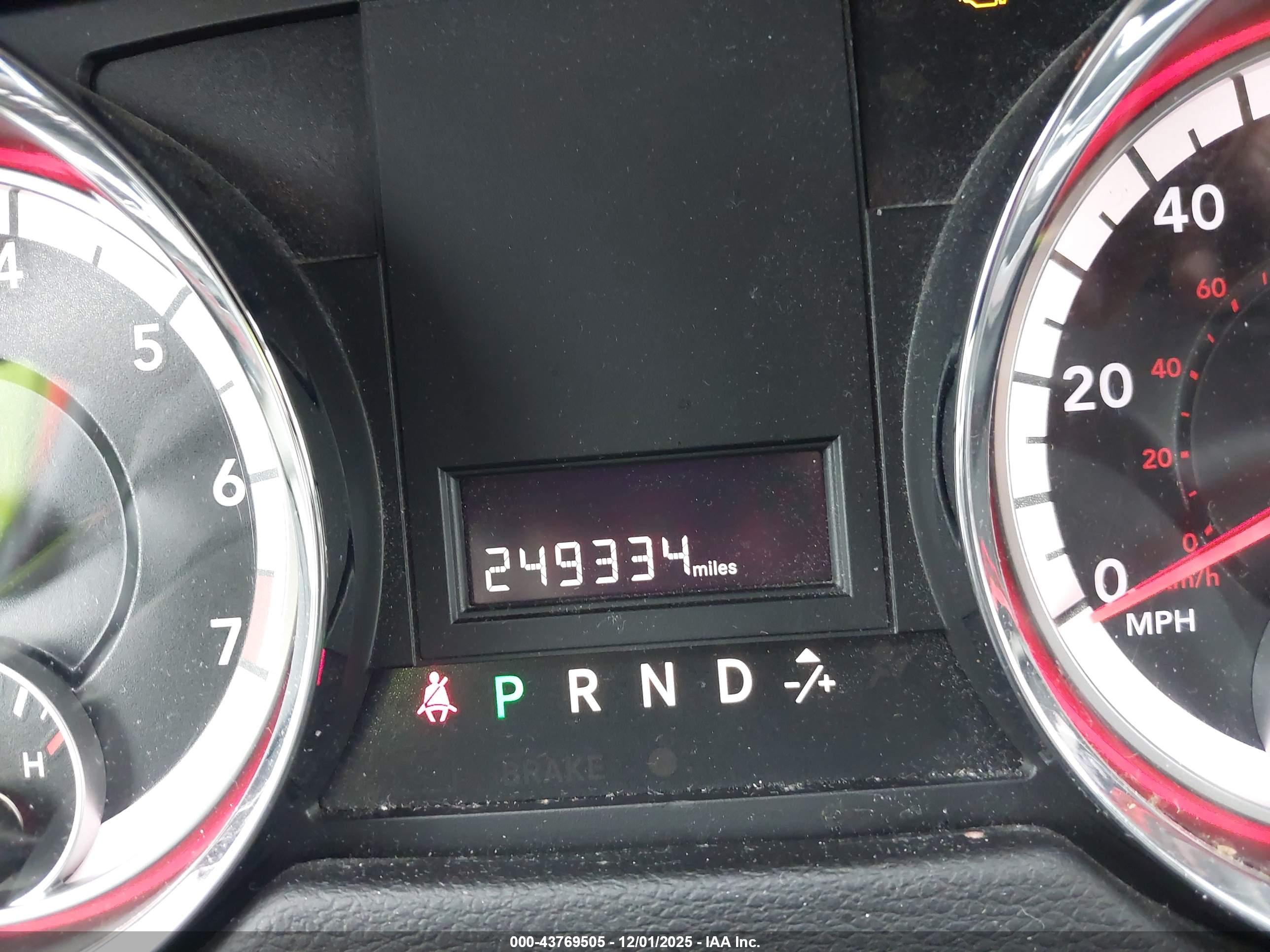 DODGE GRAND image 7
