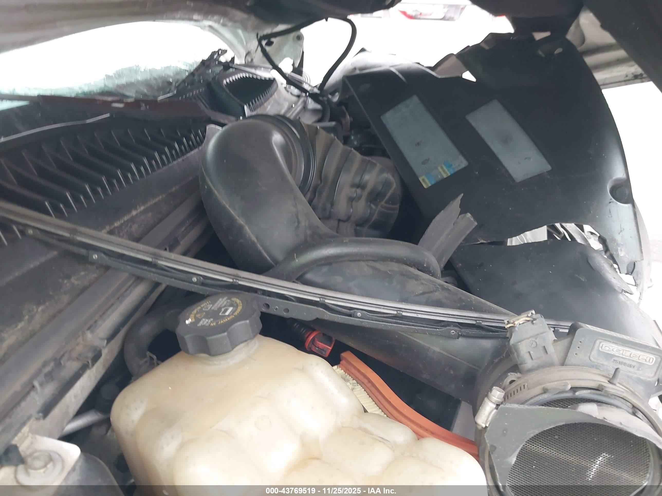 GMC SIERRA image 10