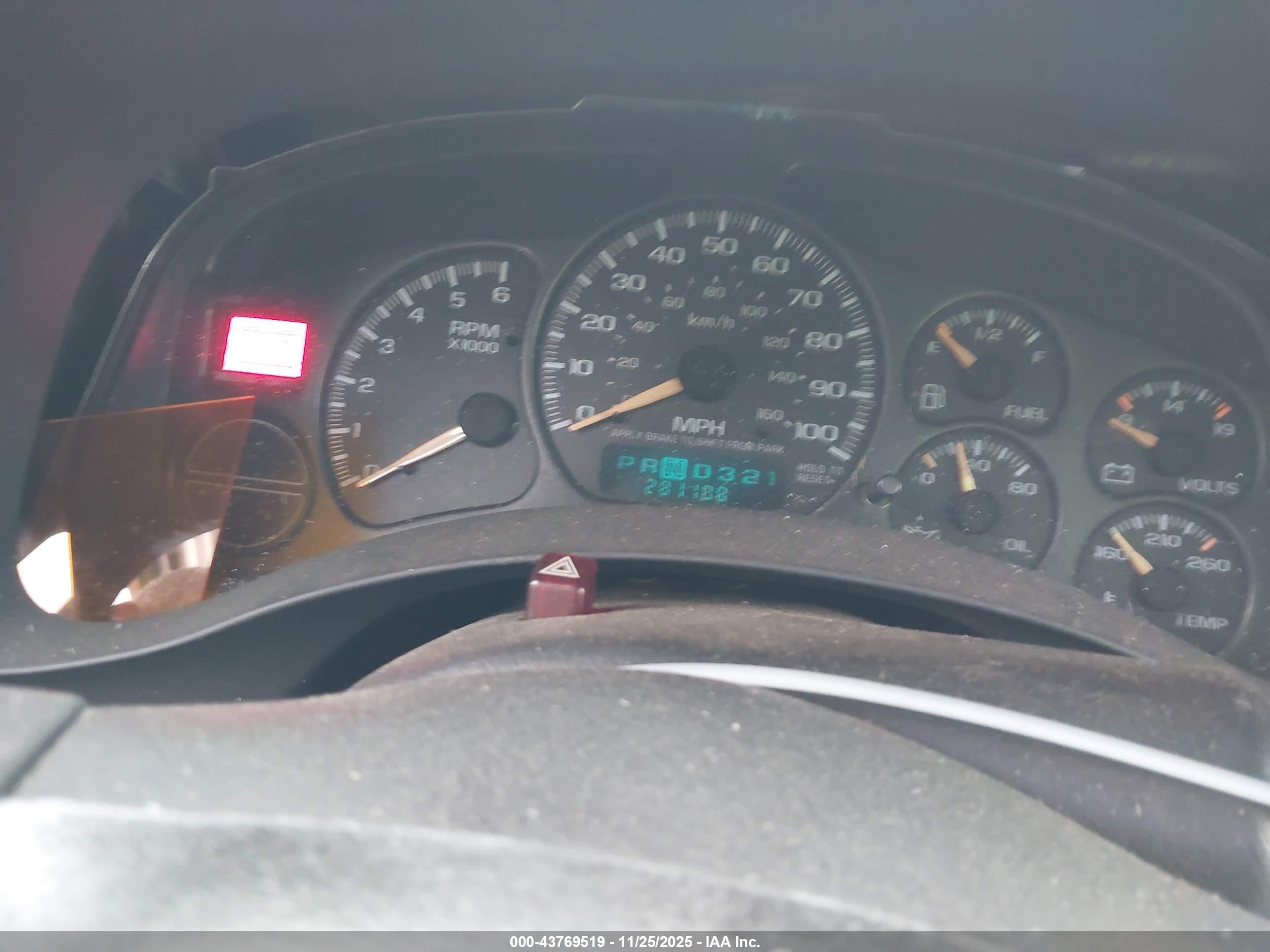GMC SIERRA image 7