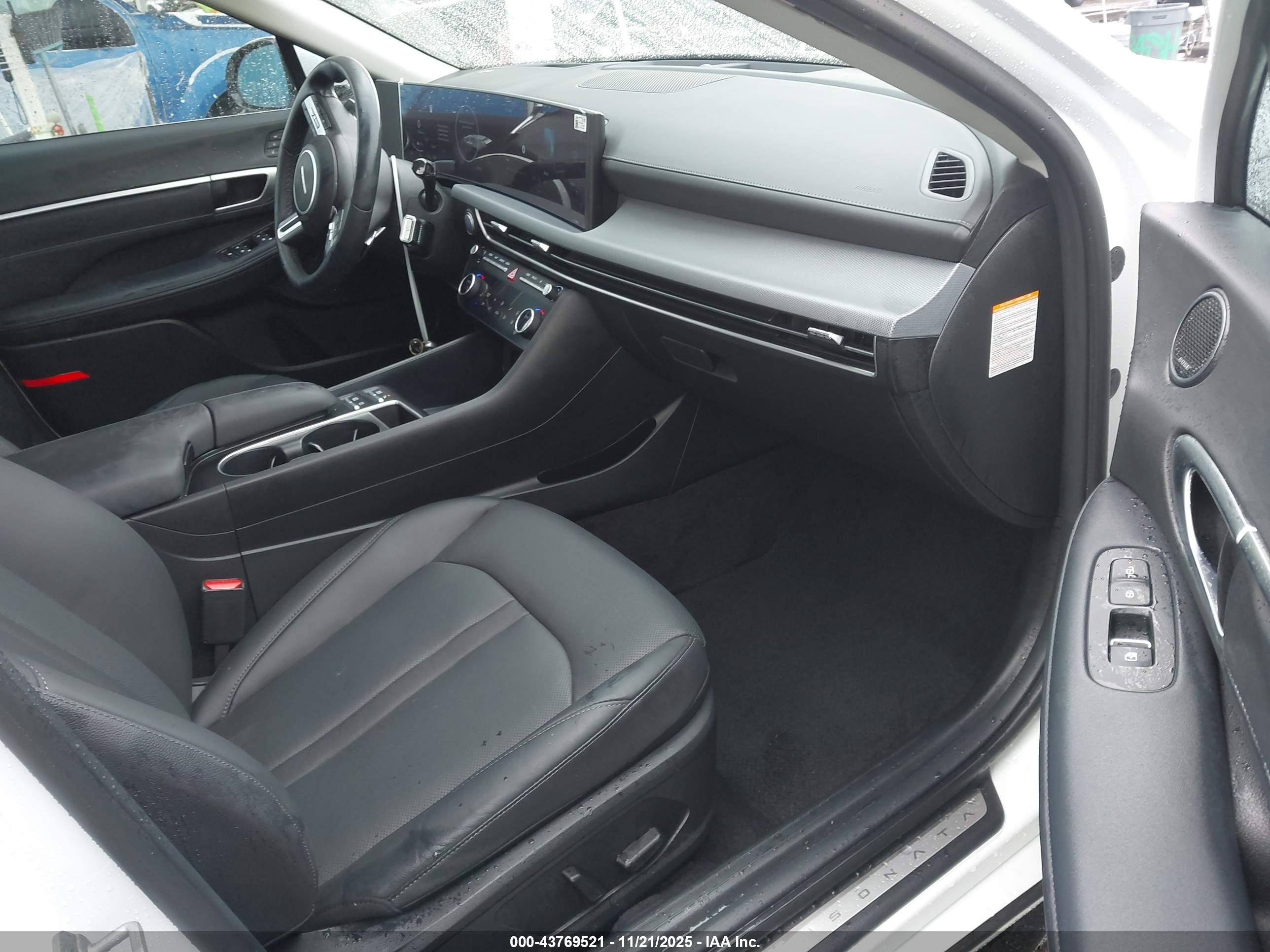 HYUNDAI SONATA image 5