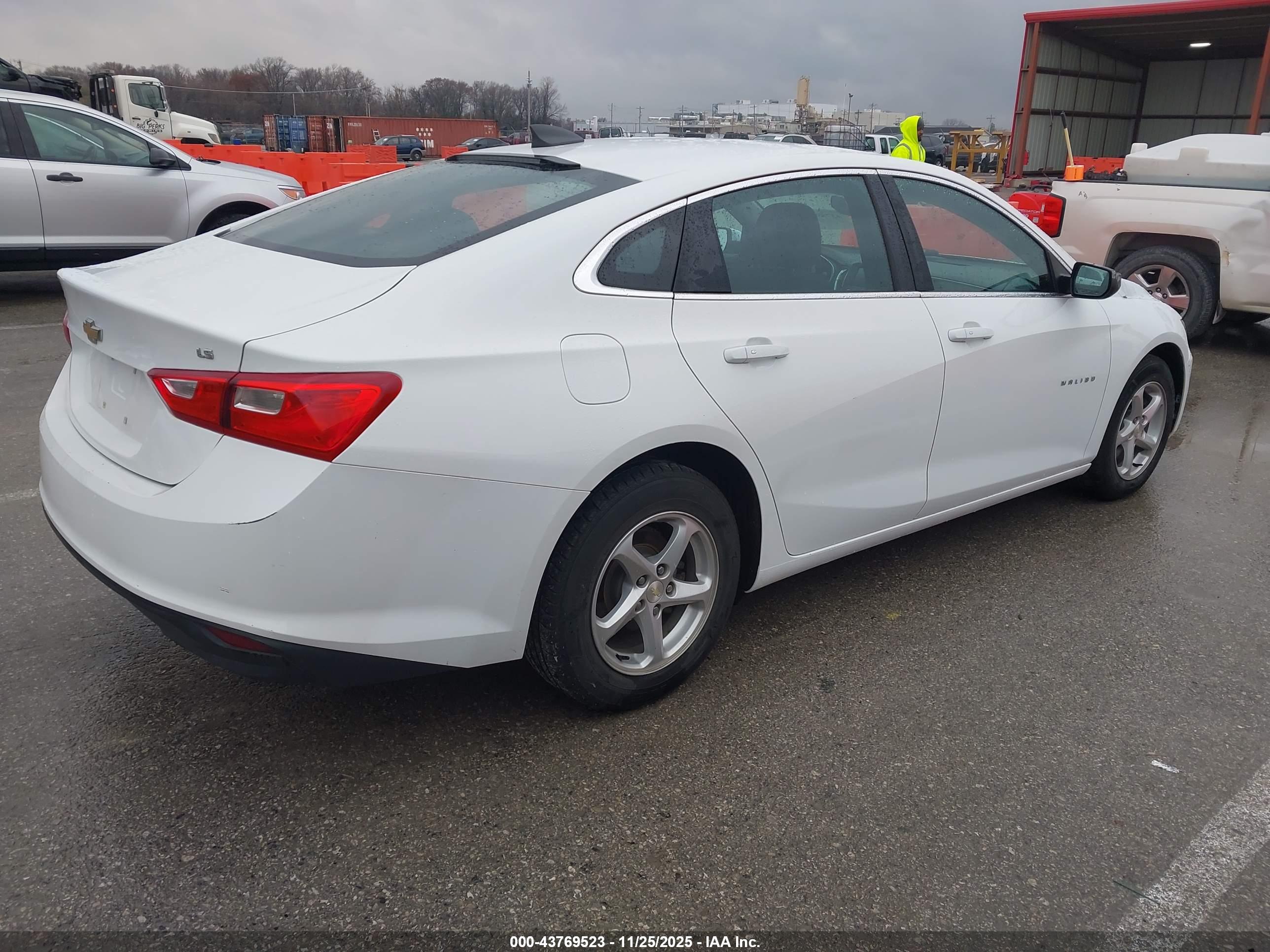 CHEVROLET MALIBU image 4