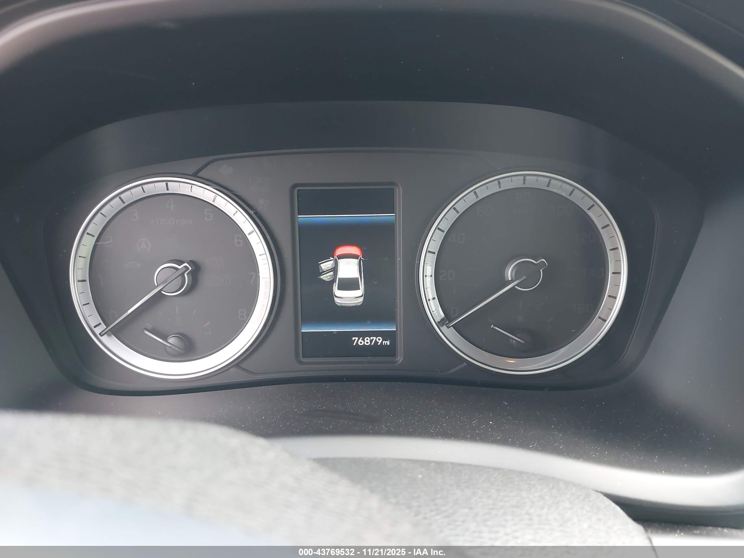 HYUNDAI SONATA image 7
