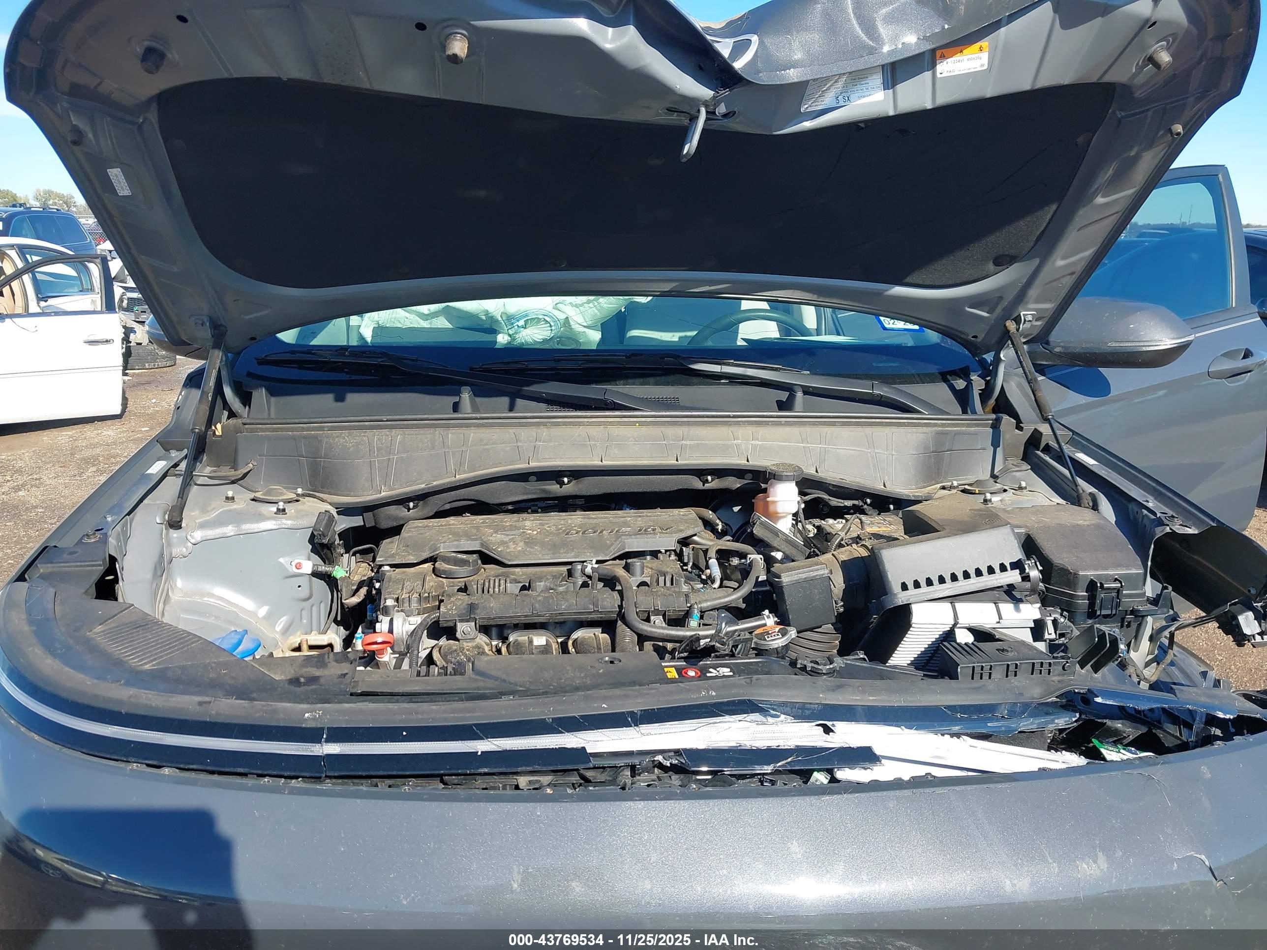 HYUNDAI KONA image 10