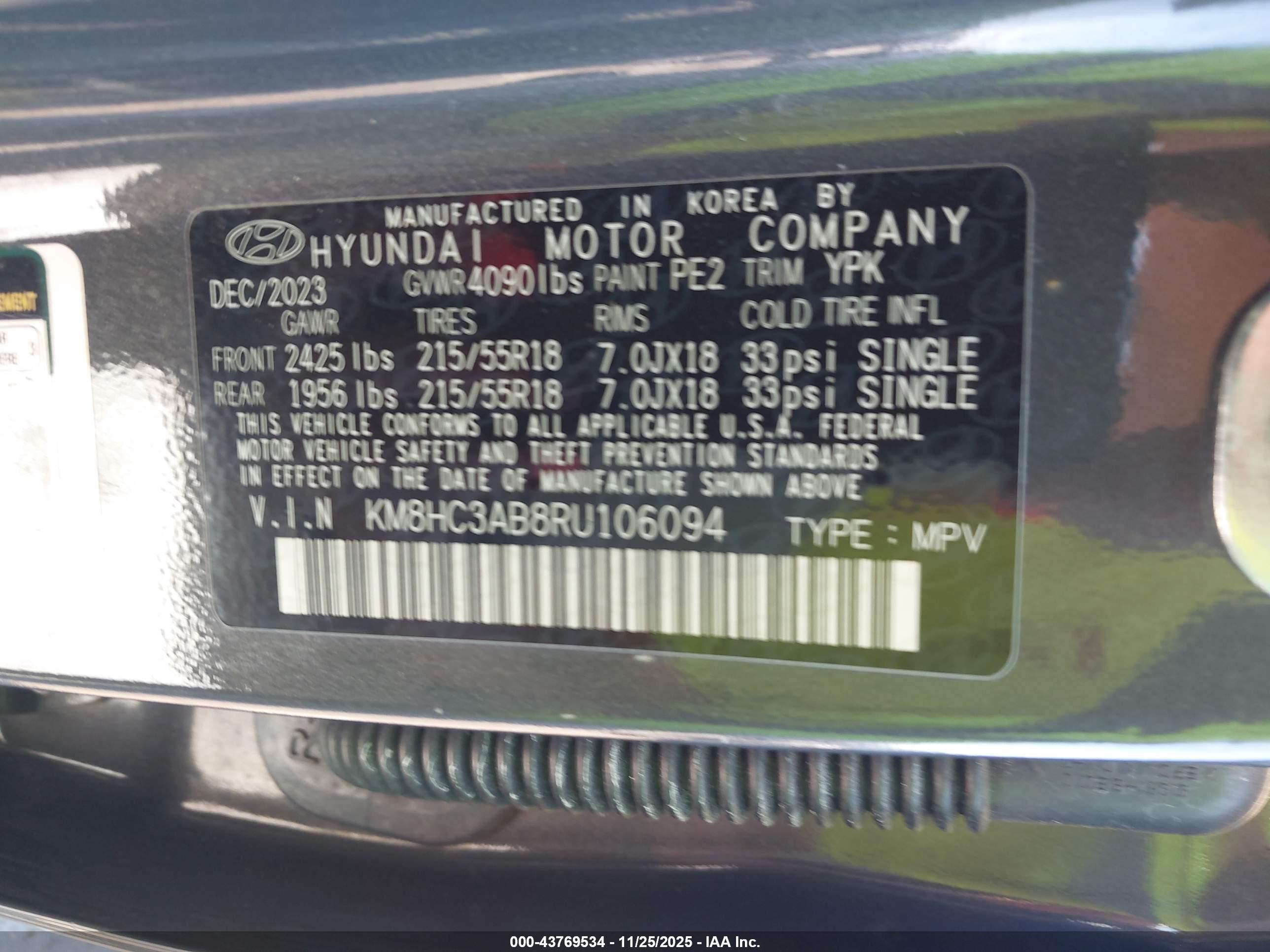 HYUNDAI KONA image 9