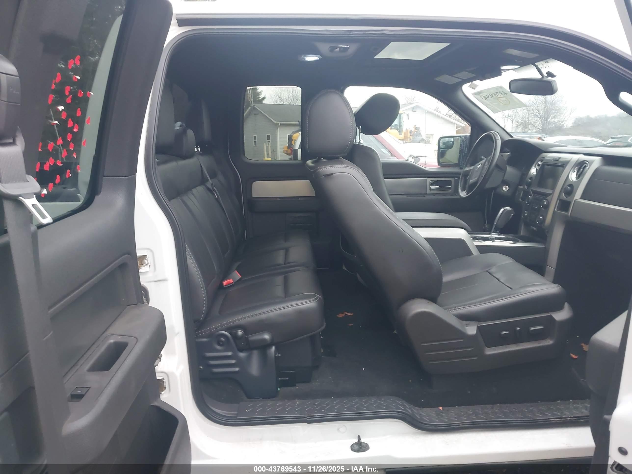 FORD F-150 image 8