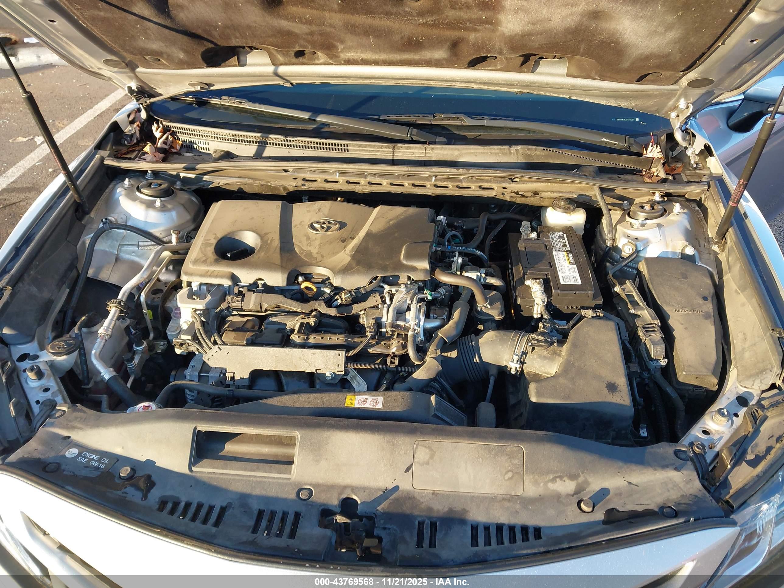 TOYOTA CAMRY image 10
