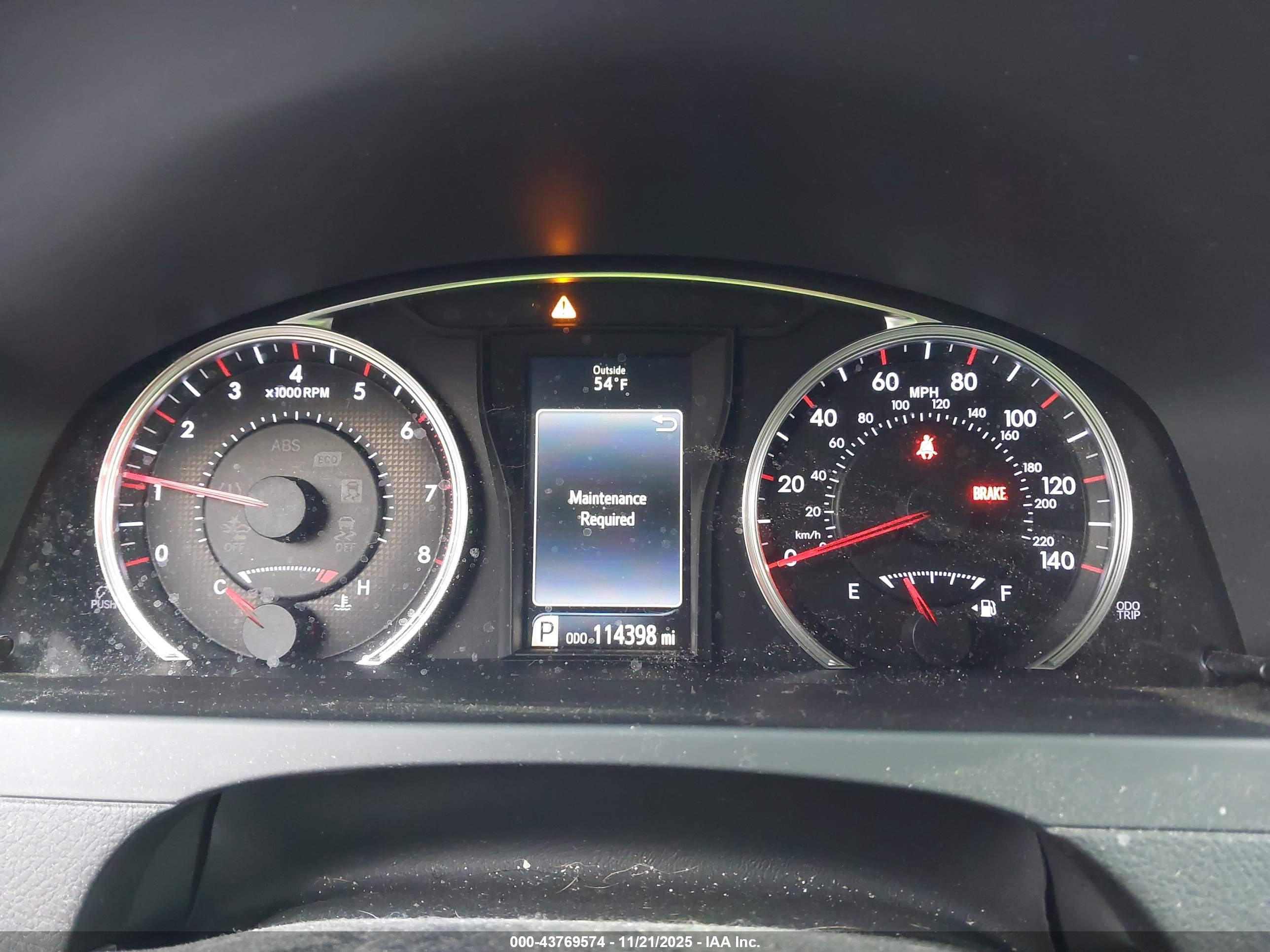 TOYOTA CAMRY image 7