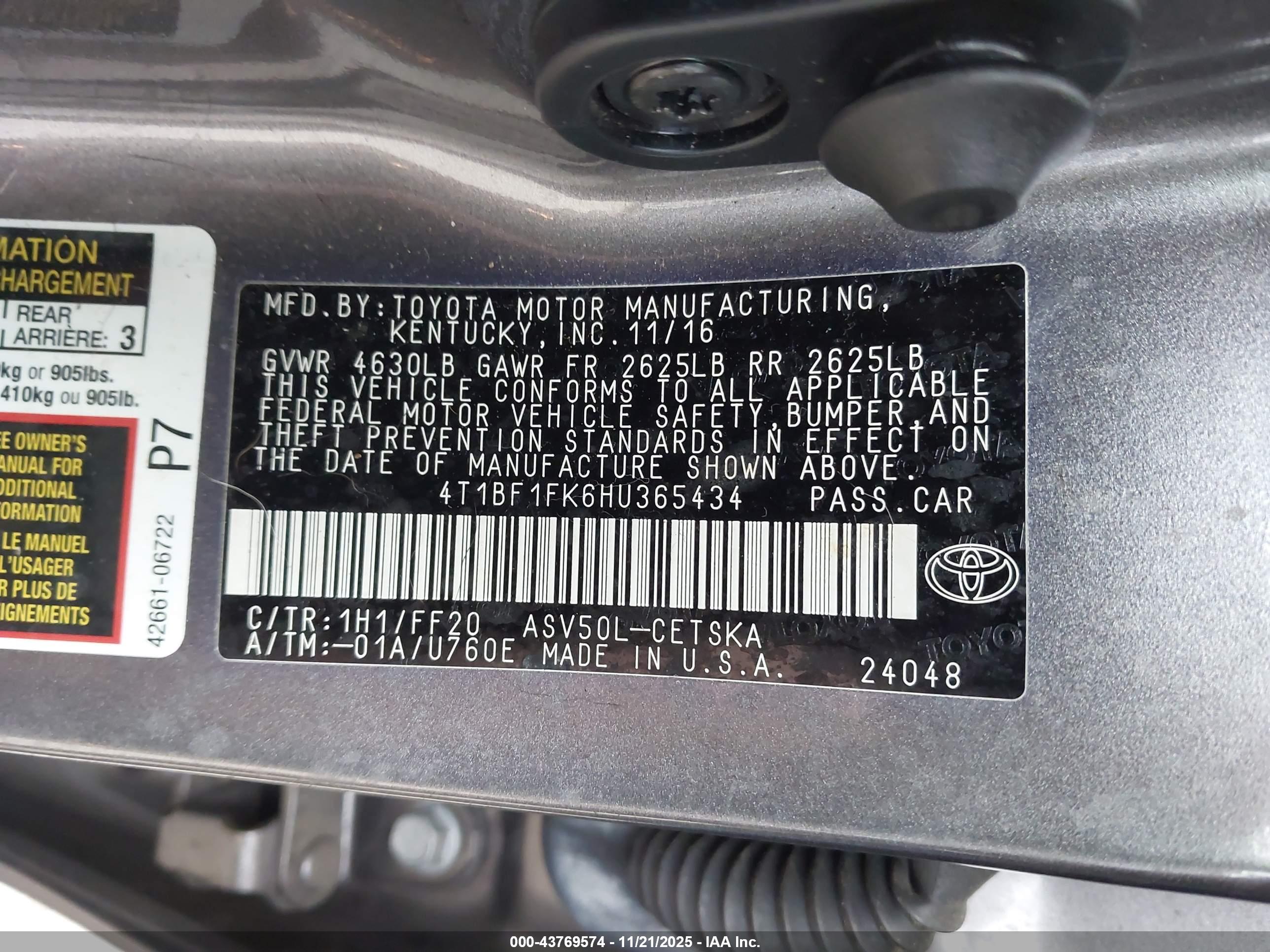 TOYOTA CAMRY image 9